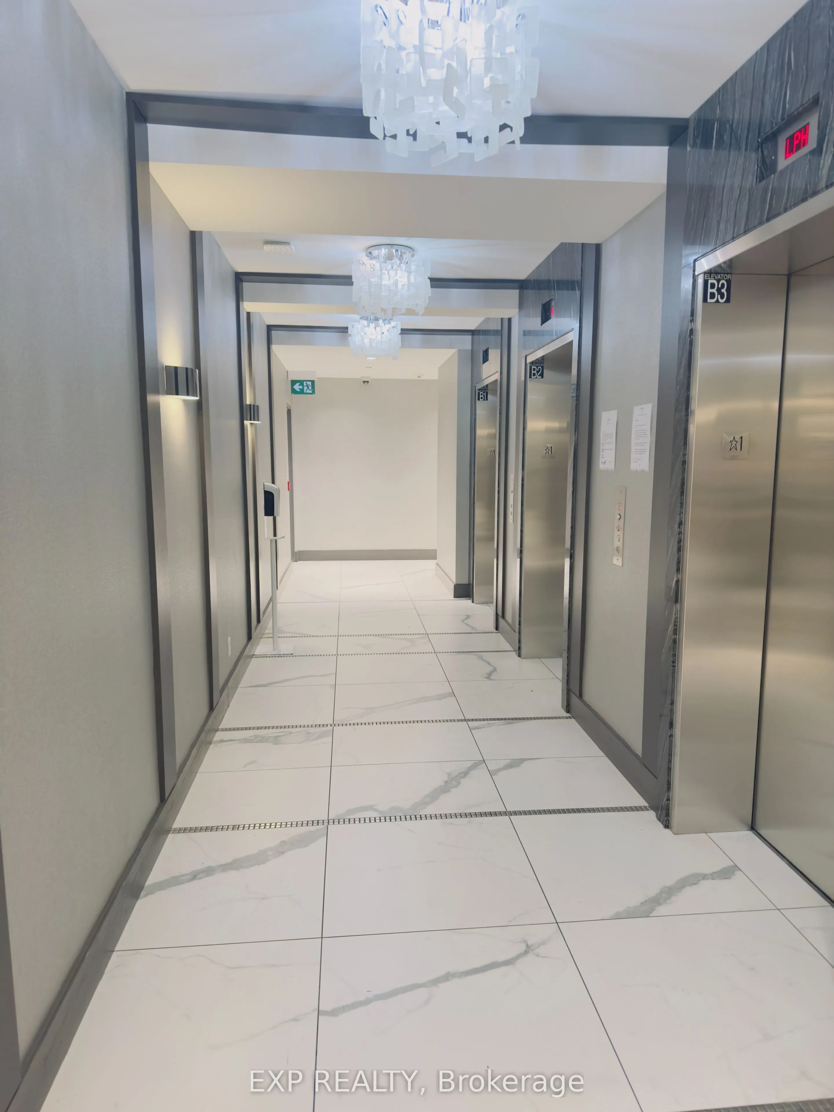 3700 Highway 7 Way W, #608