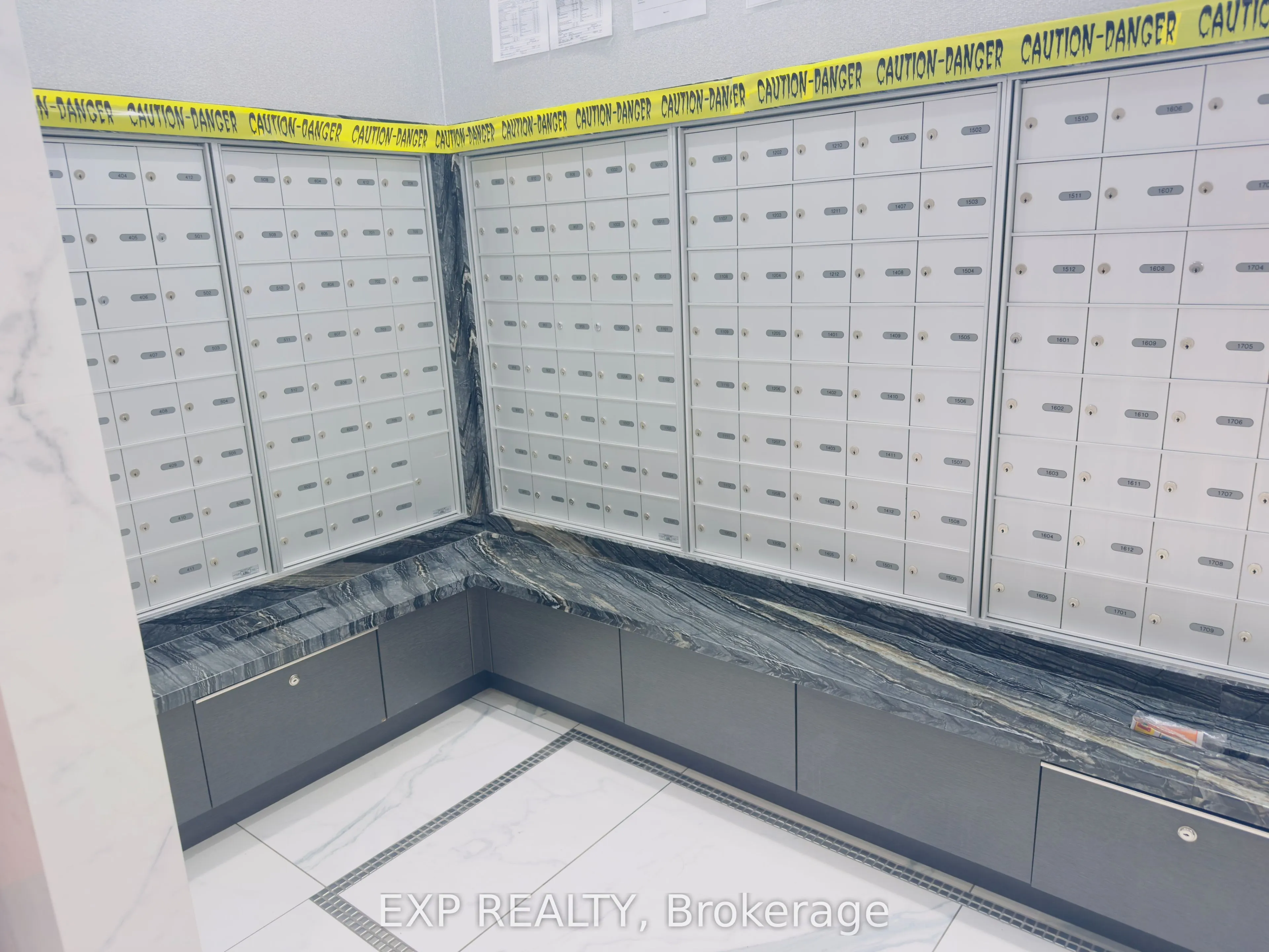 3700 Highway 7 Way W, #608