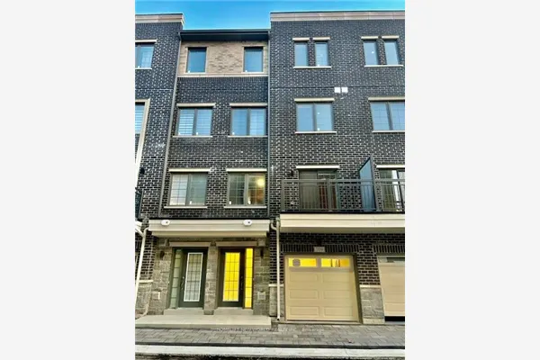 109 Clippers Crescent