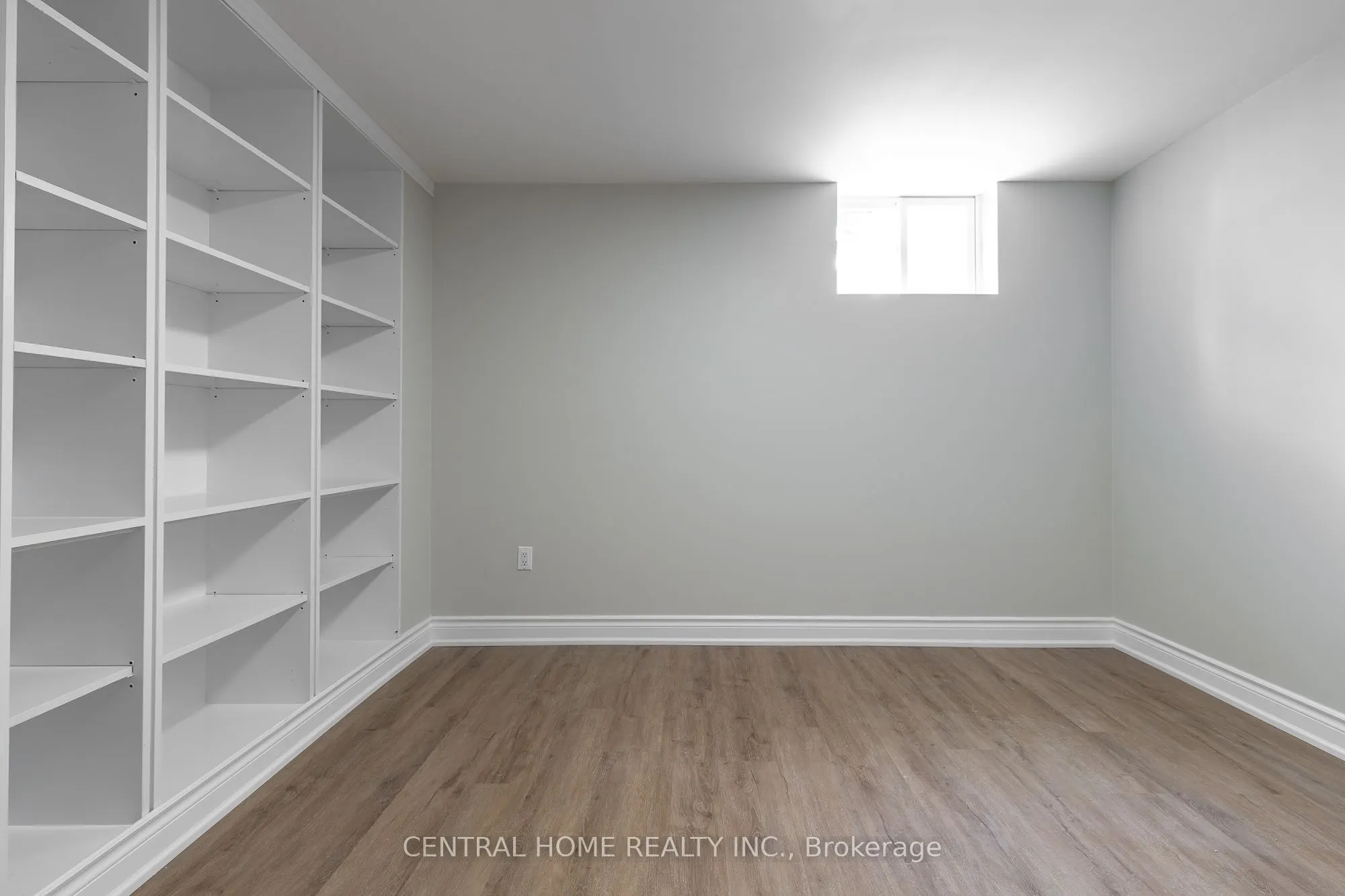 17 Alanadale Avenue, #Bsmt