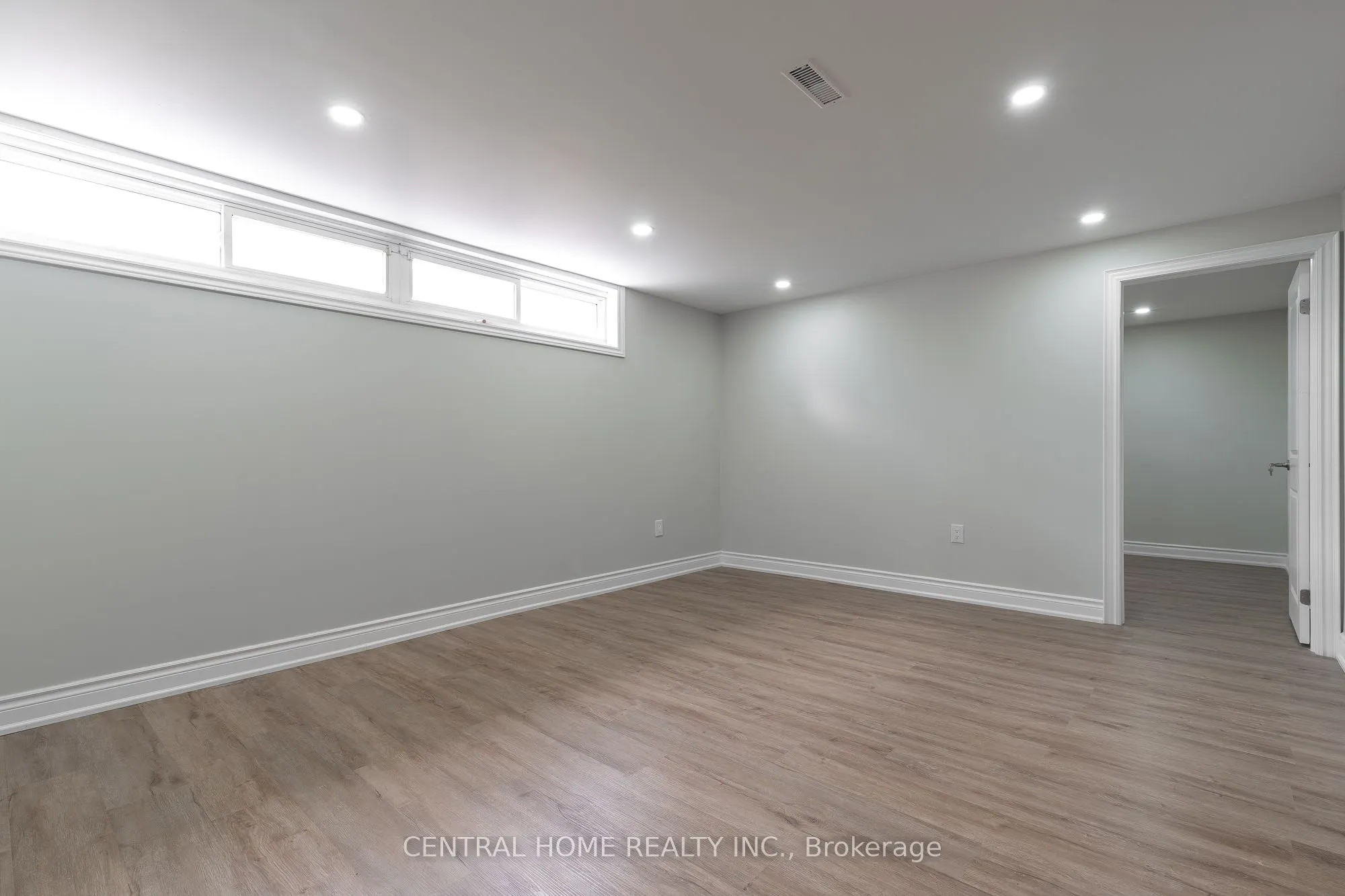 17 Alanadale Avenue, #Bsmt