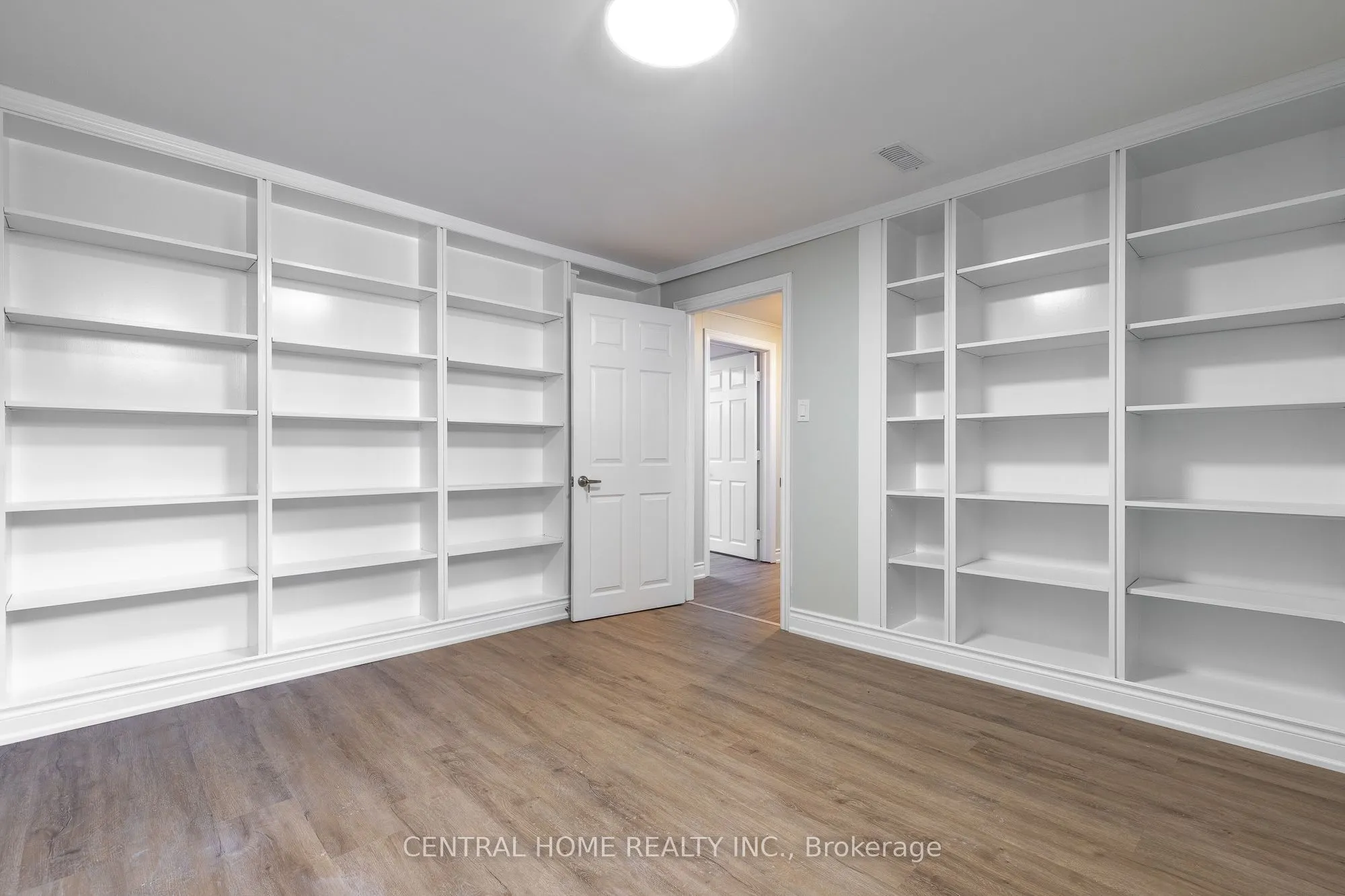 17 Alanadale Avenue, #Bsmt