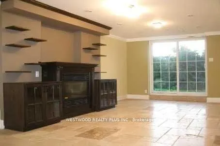 60 Cranberry Lane, #Lower L