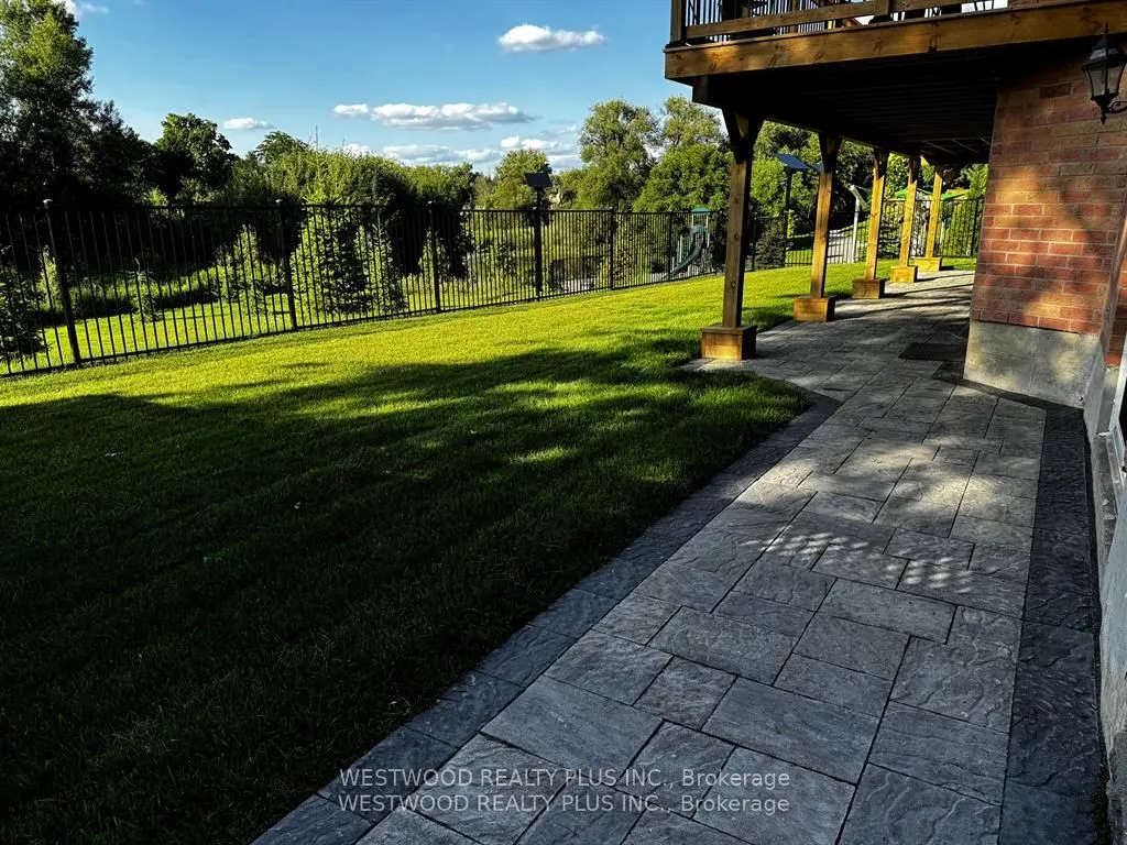 60 Cranberry Lane, #Lower L