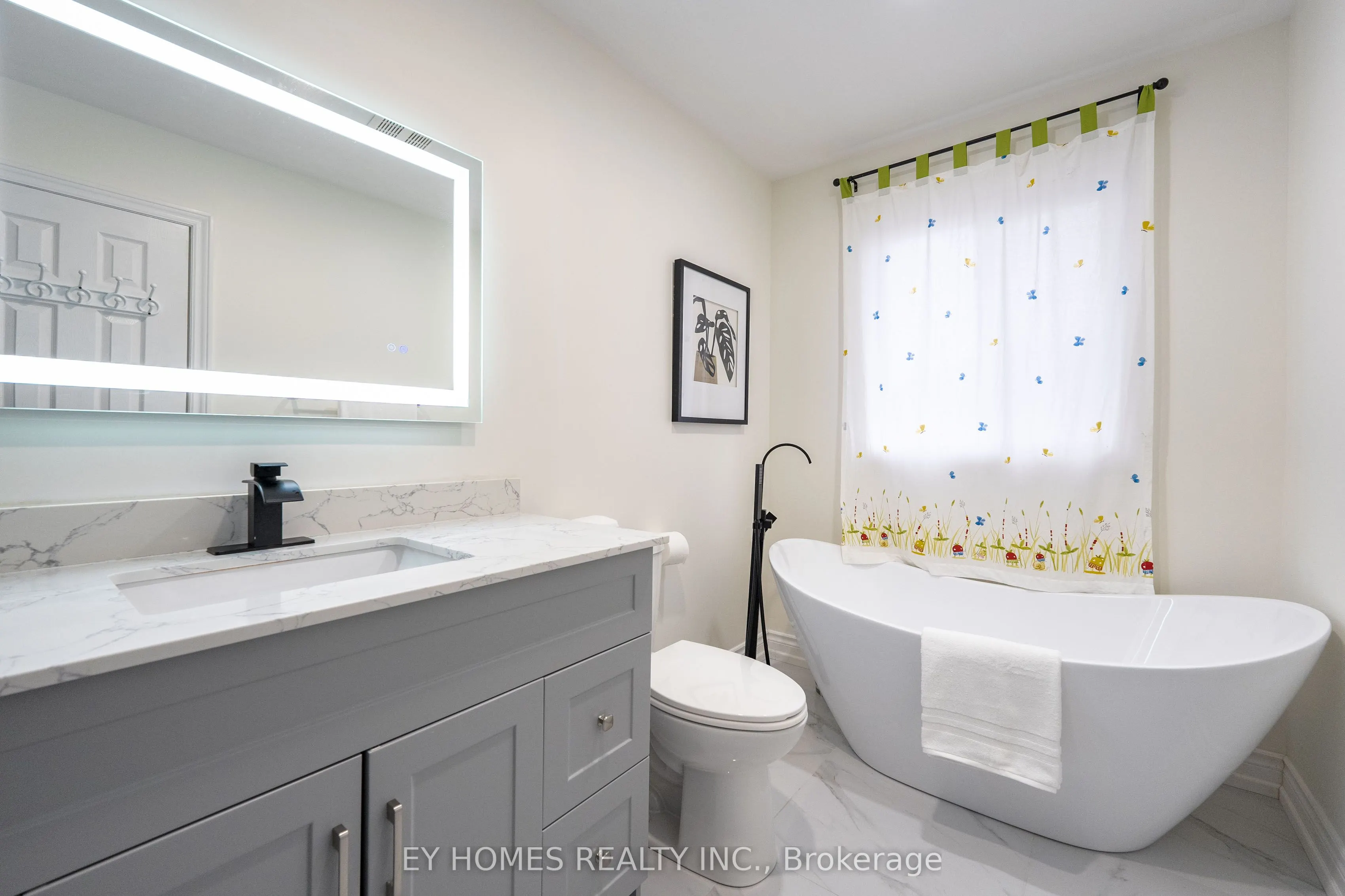 285 St. Joan Of Arc Avenue