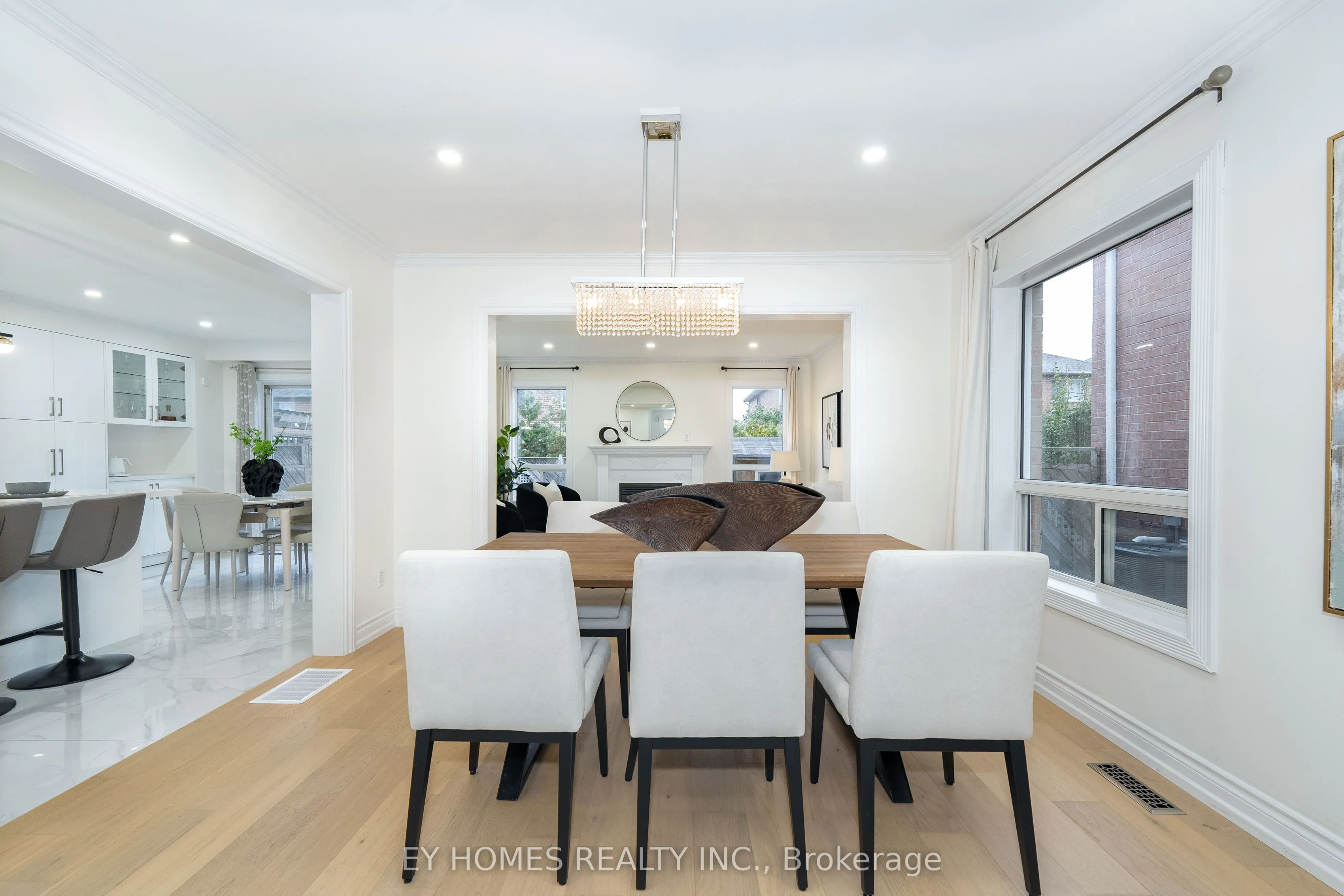 285 St. Joan Of Arc Avenue