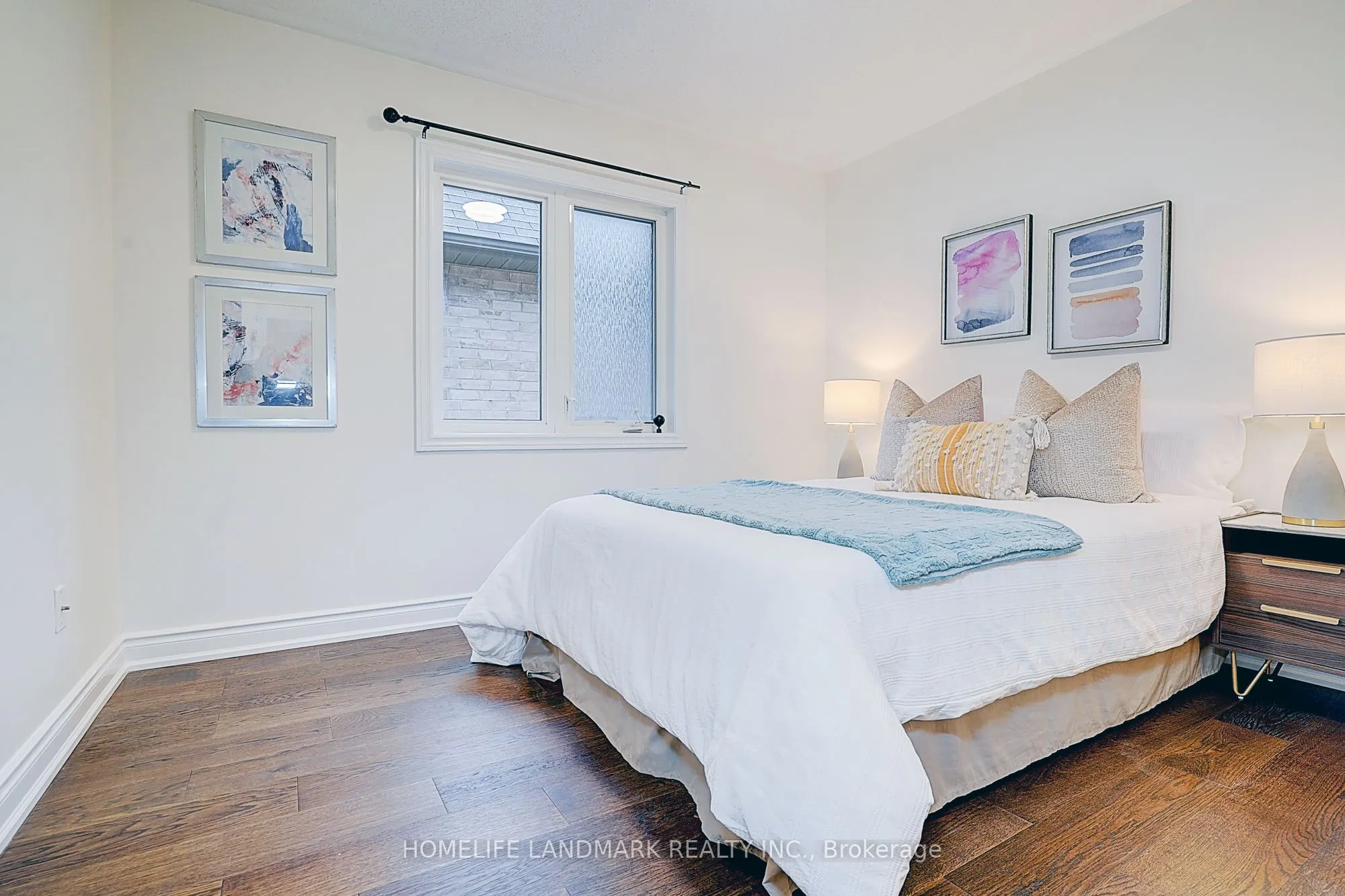 16 beacon piont Street