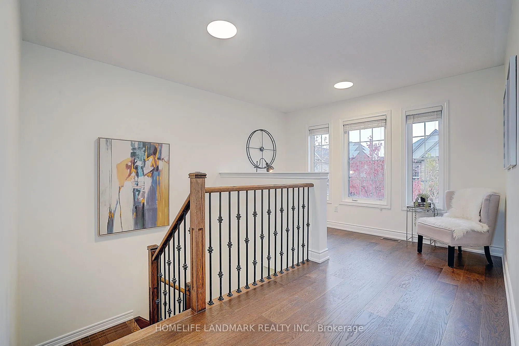 16 beacon piont Street