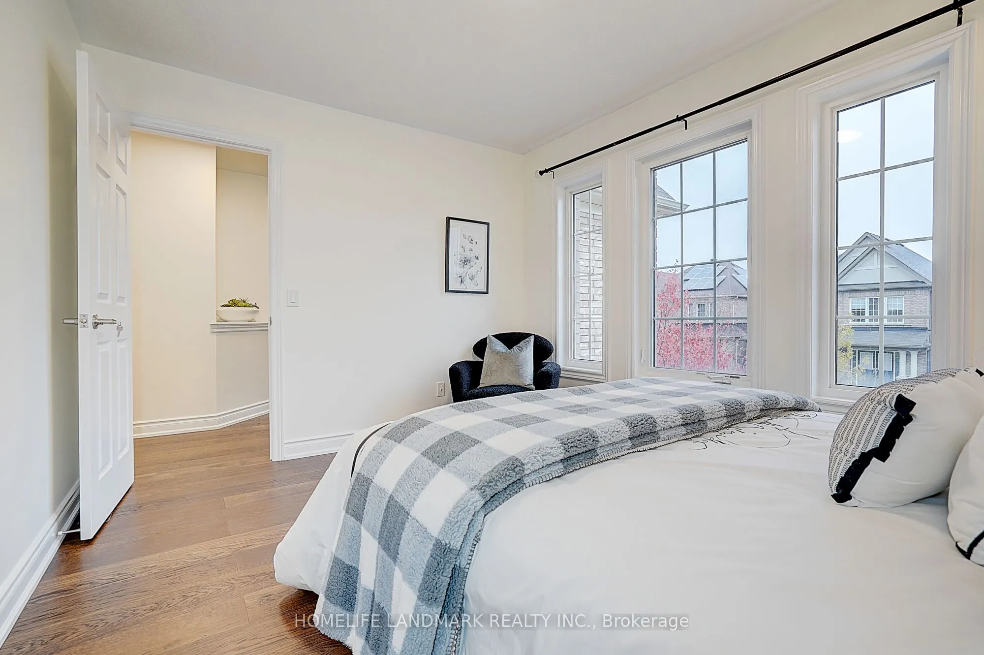 16 beacon piont Street