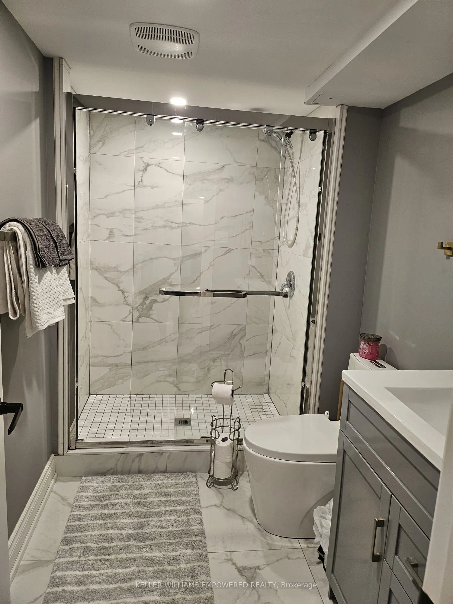 333 Paliser Crescent S