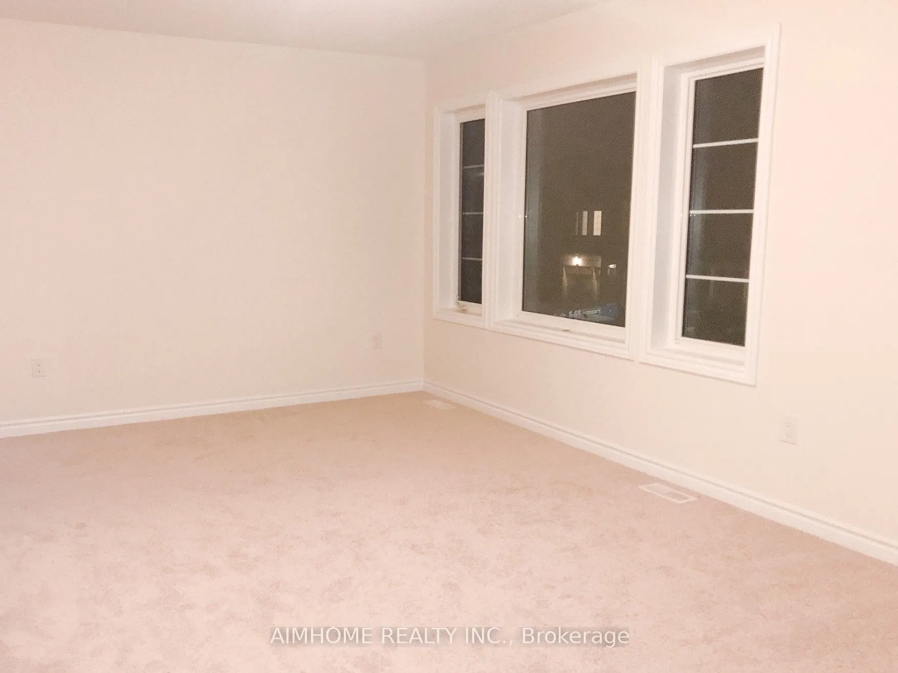 30 Deepwood Crescent