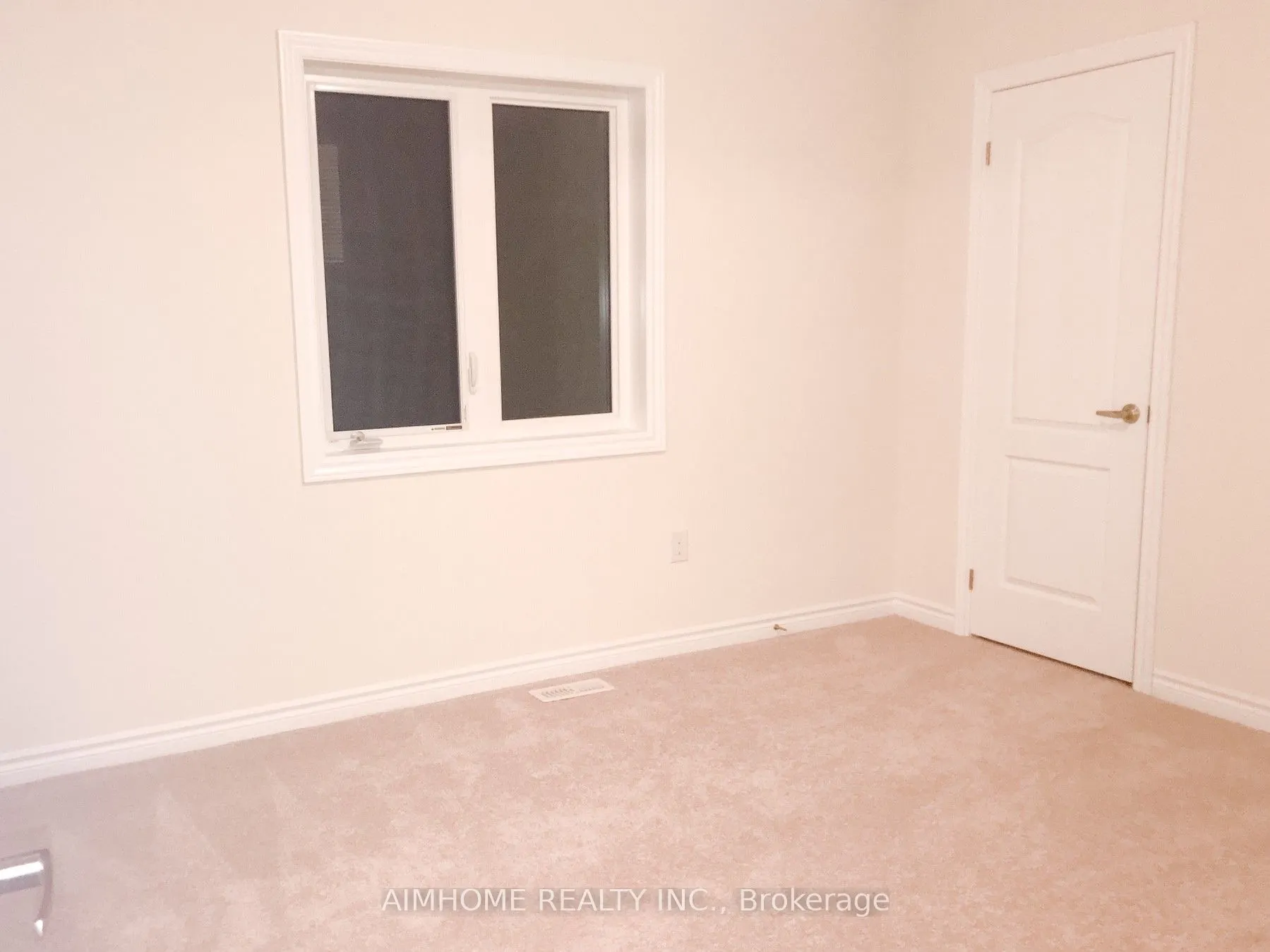 30 Deepwood Crescent