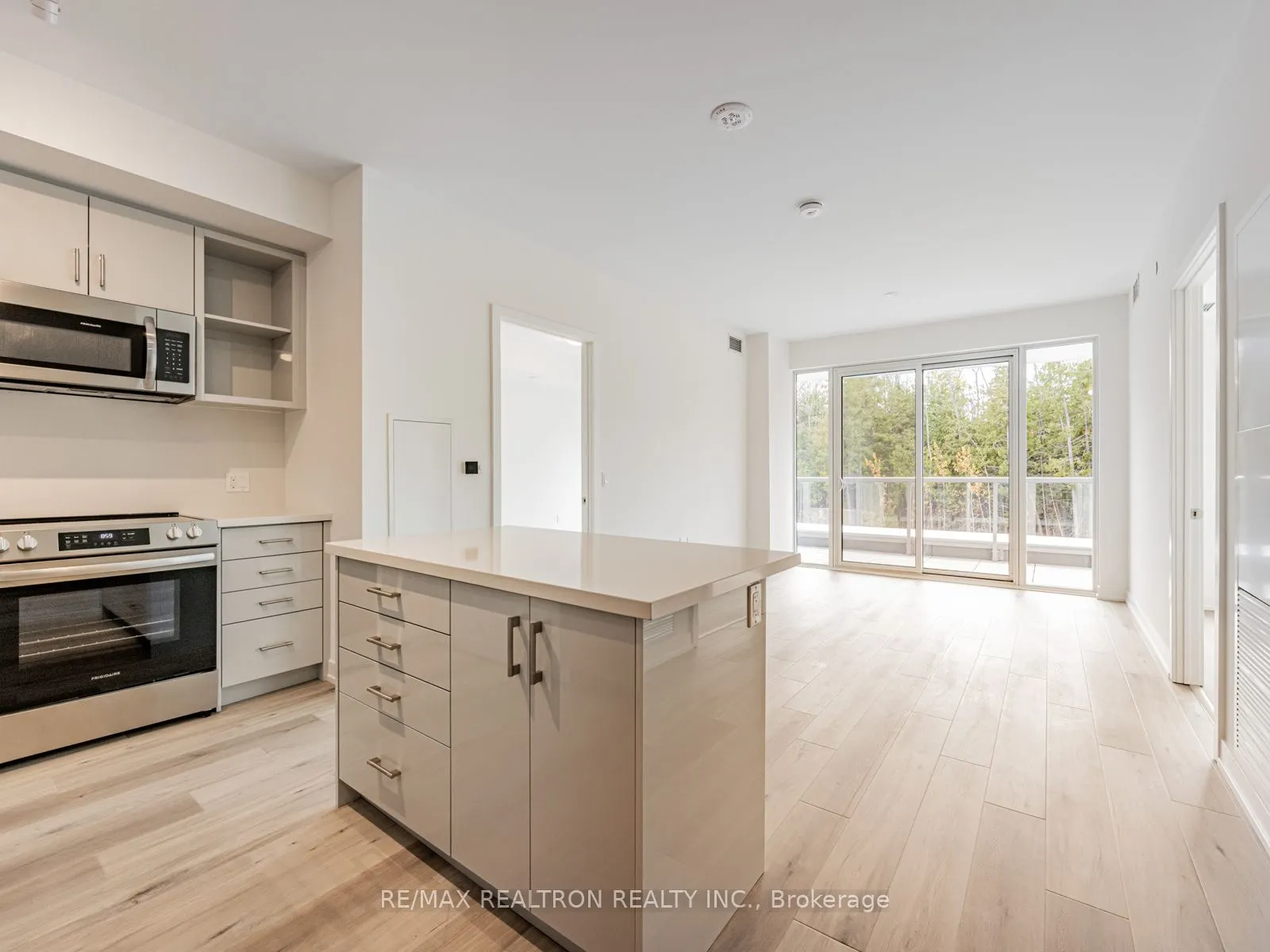 333 Sunseeker Avenue, #313