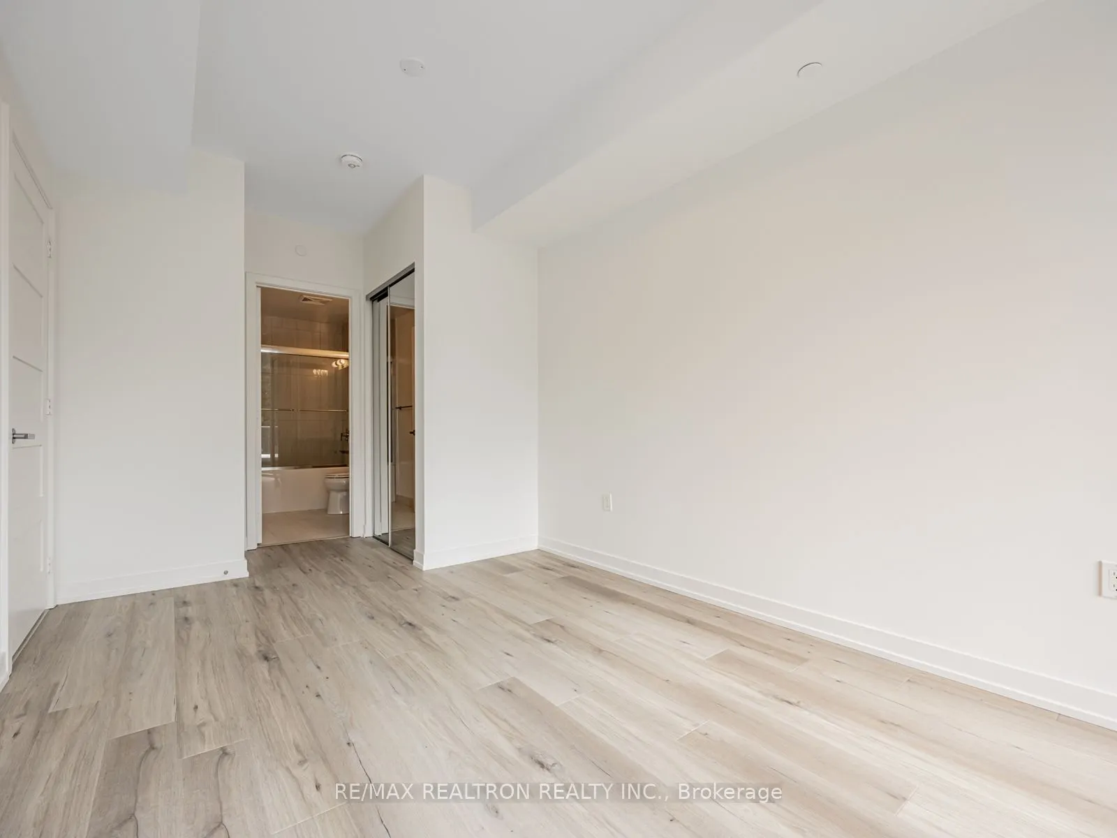 333 Sunseeker Avenue, #313