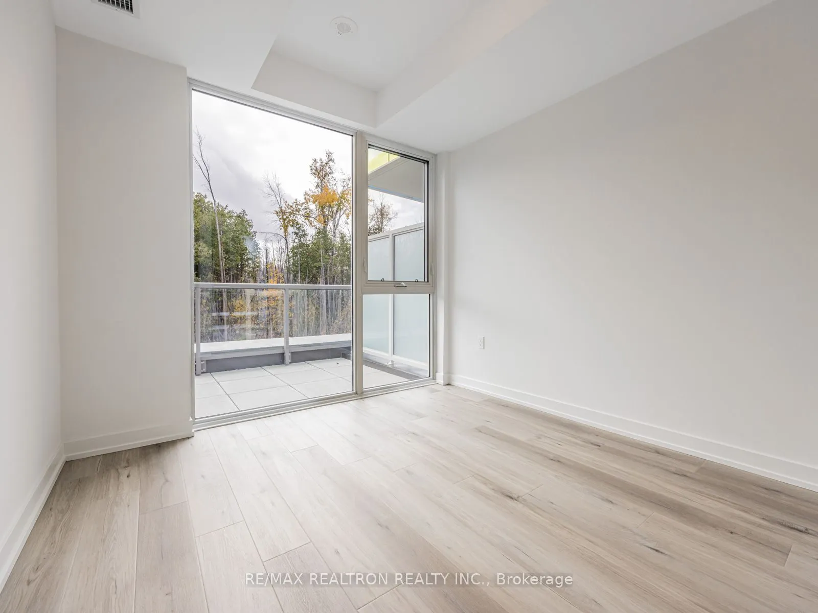 333 Sunseeker Avenue, #313