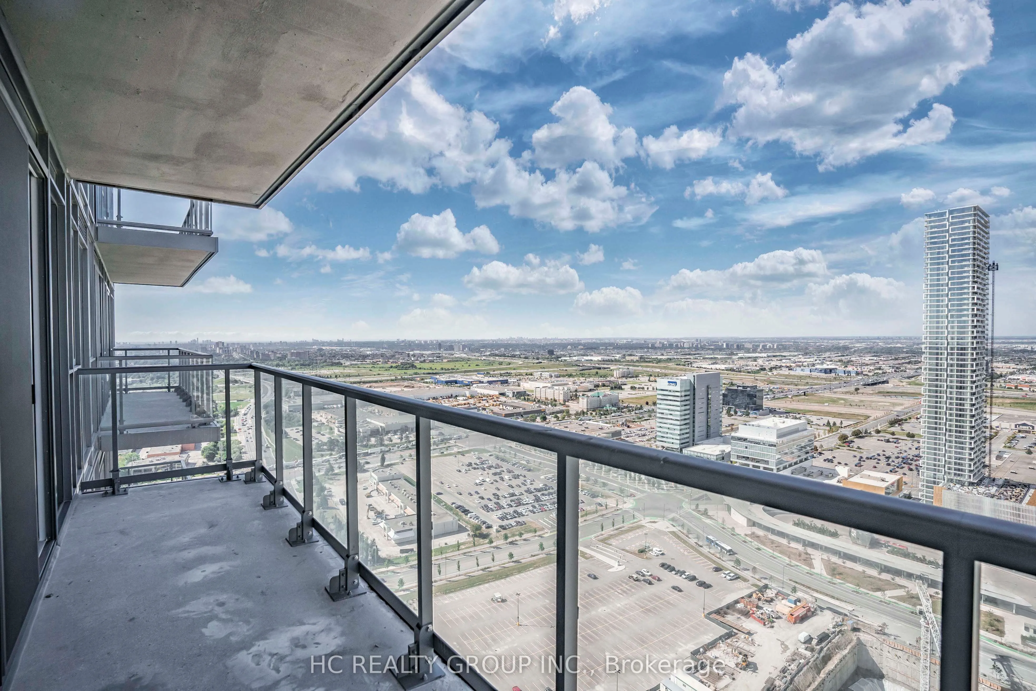 7895 Jane Street, #Lph10