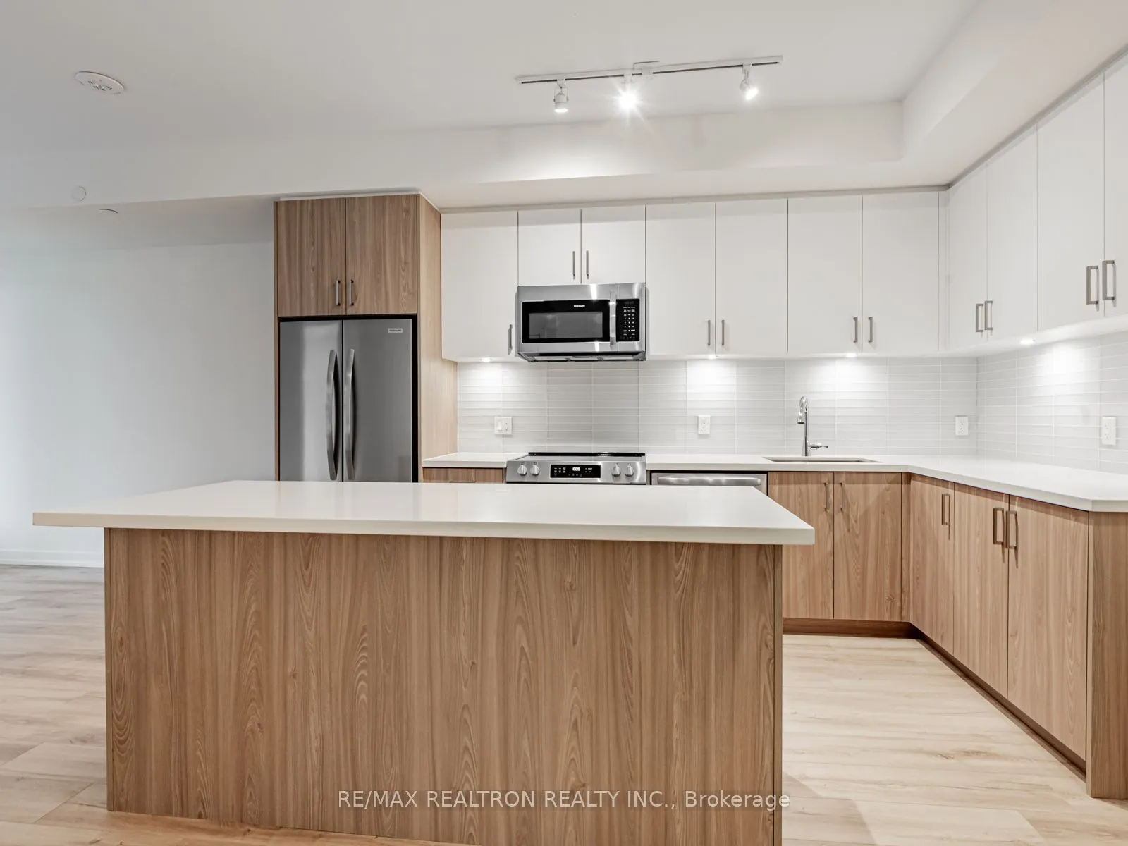 333 Sunseeker Avenue, #136