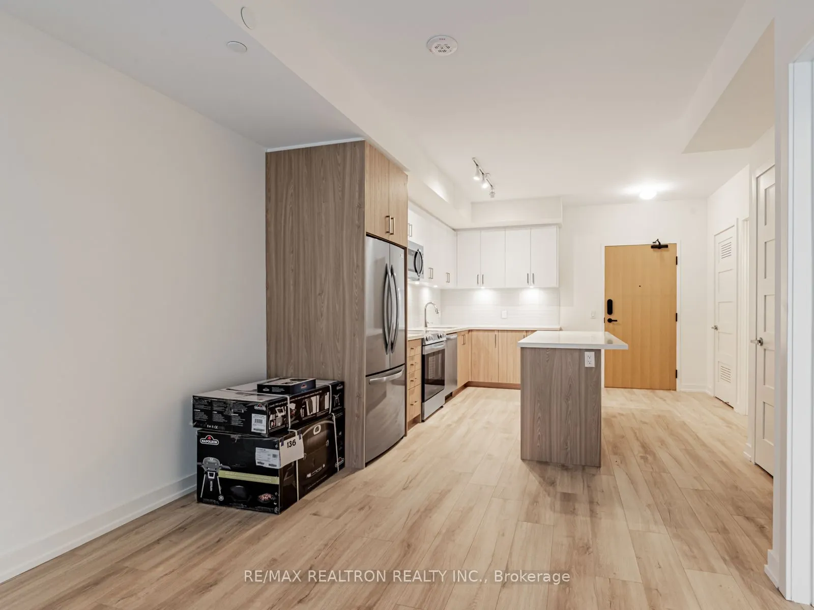 333 Sunseeker Avenue, #136