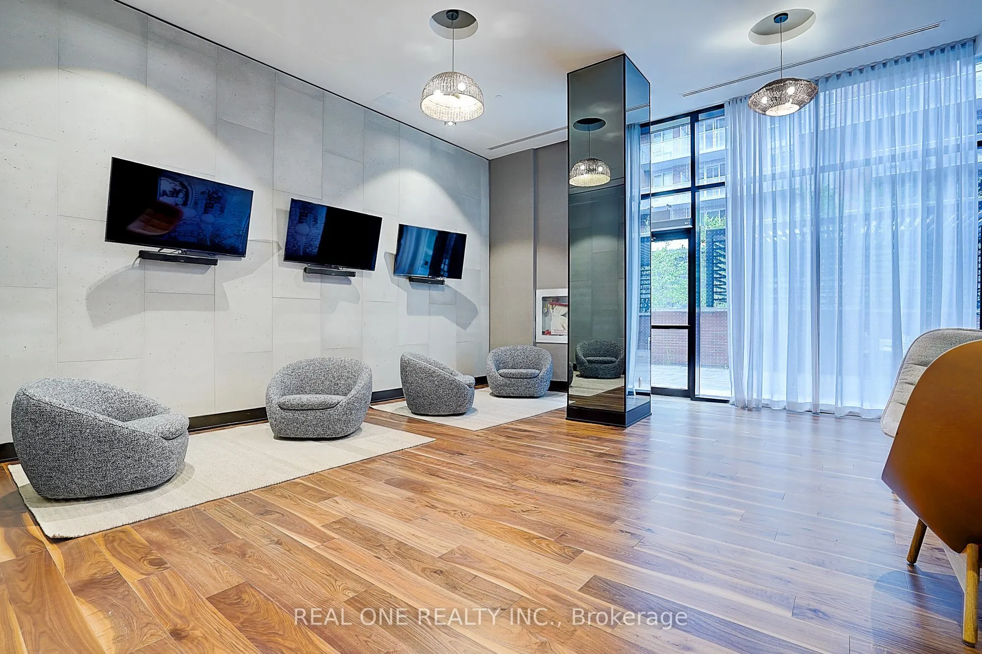 8119 Birchmount Road, #1319A