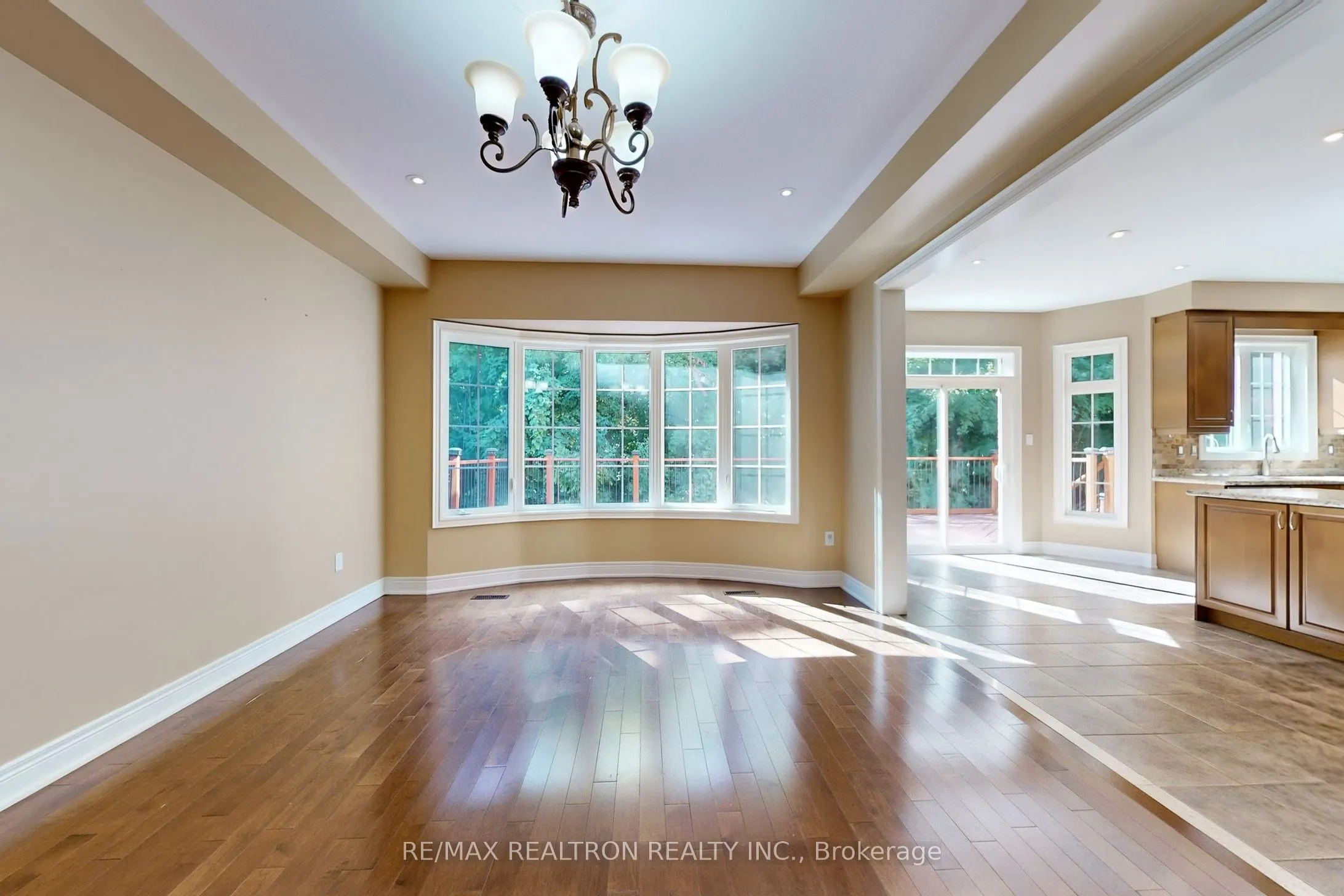 363 Maria Antonia Road