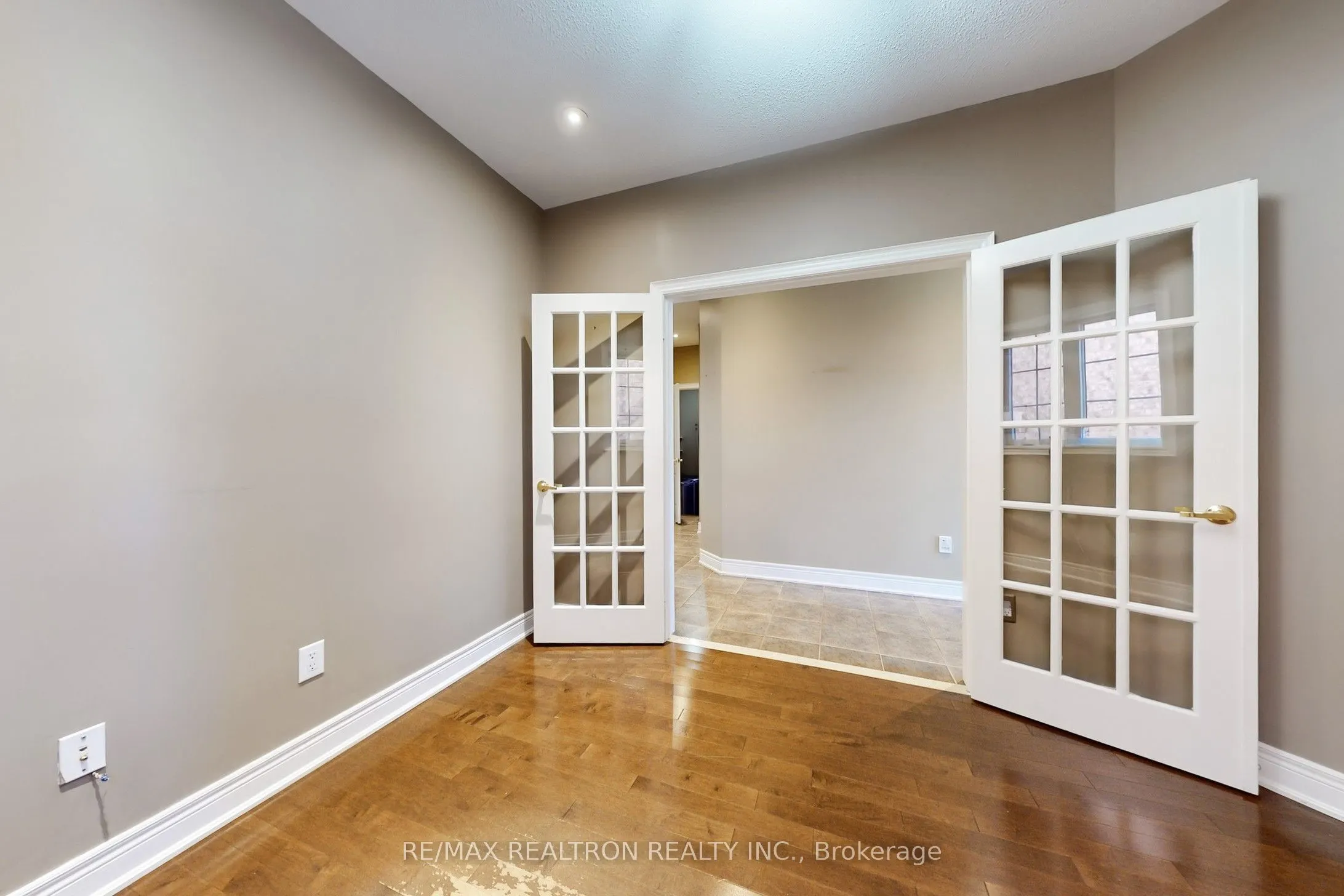 363 Maria Antonia Road