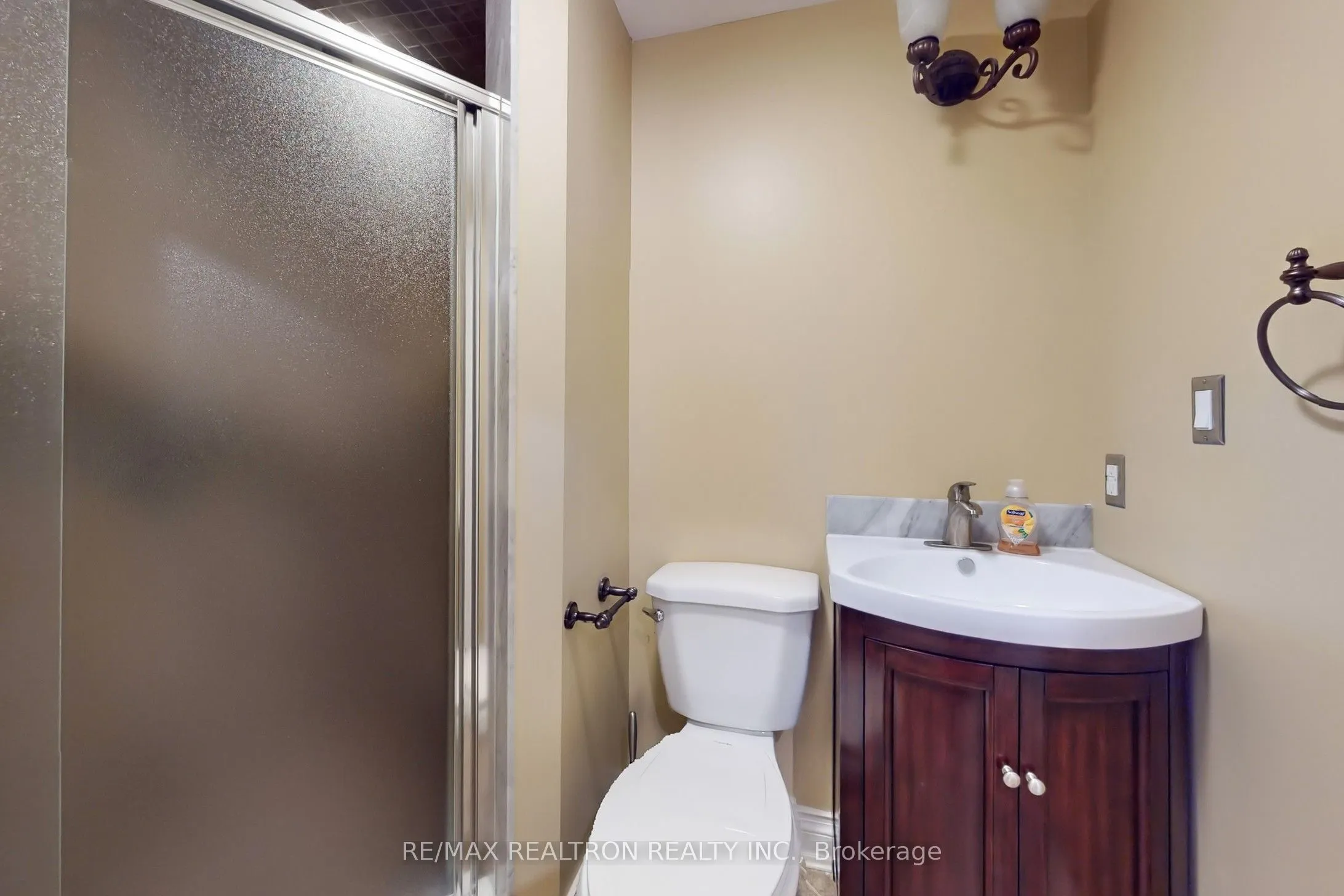 363 Maria Antonia Road