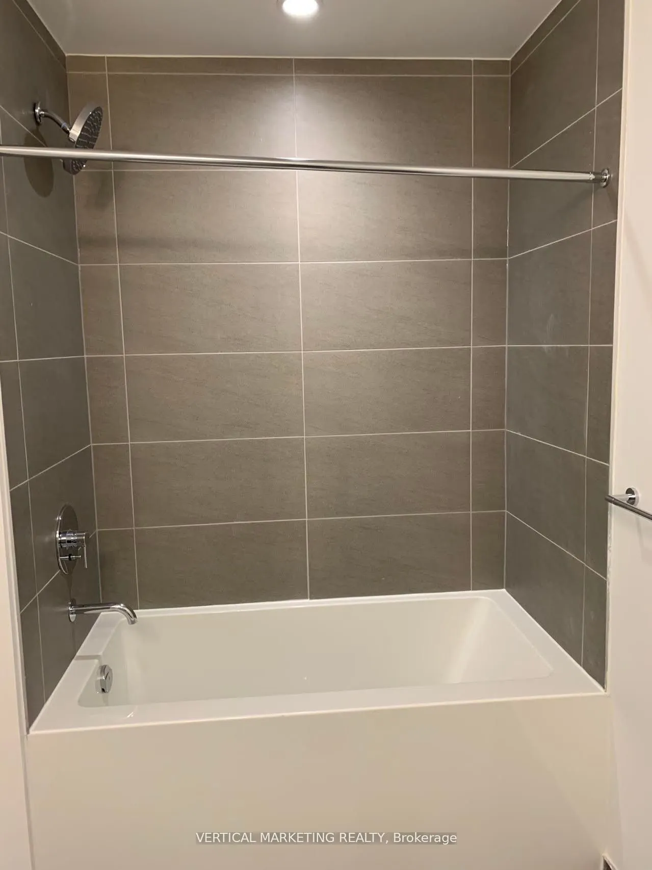 5 Buttermill Avenue, #3311