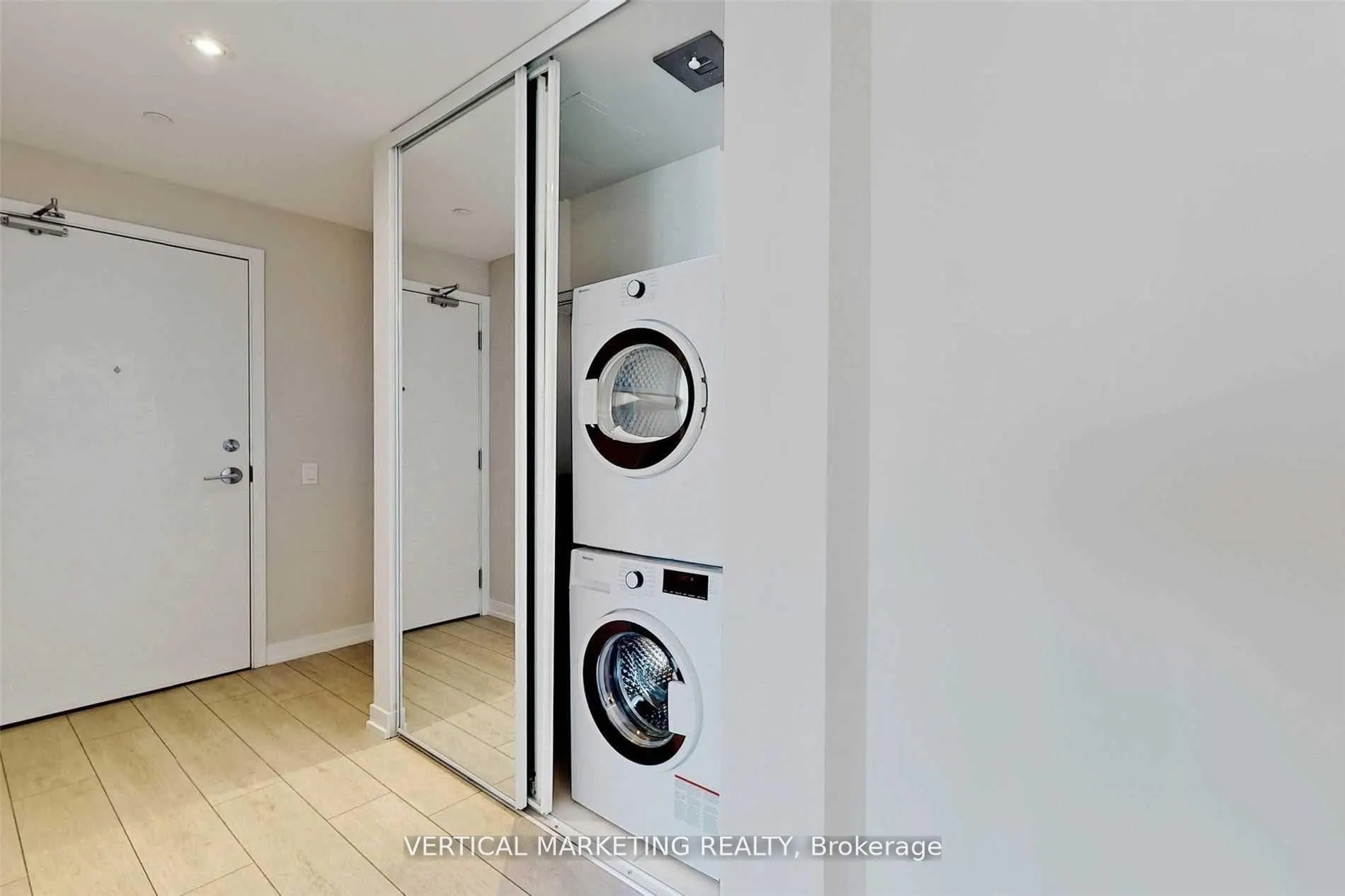 5 Buttermill Avenue, #3311