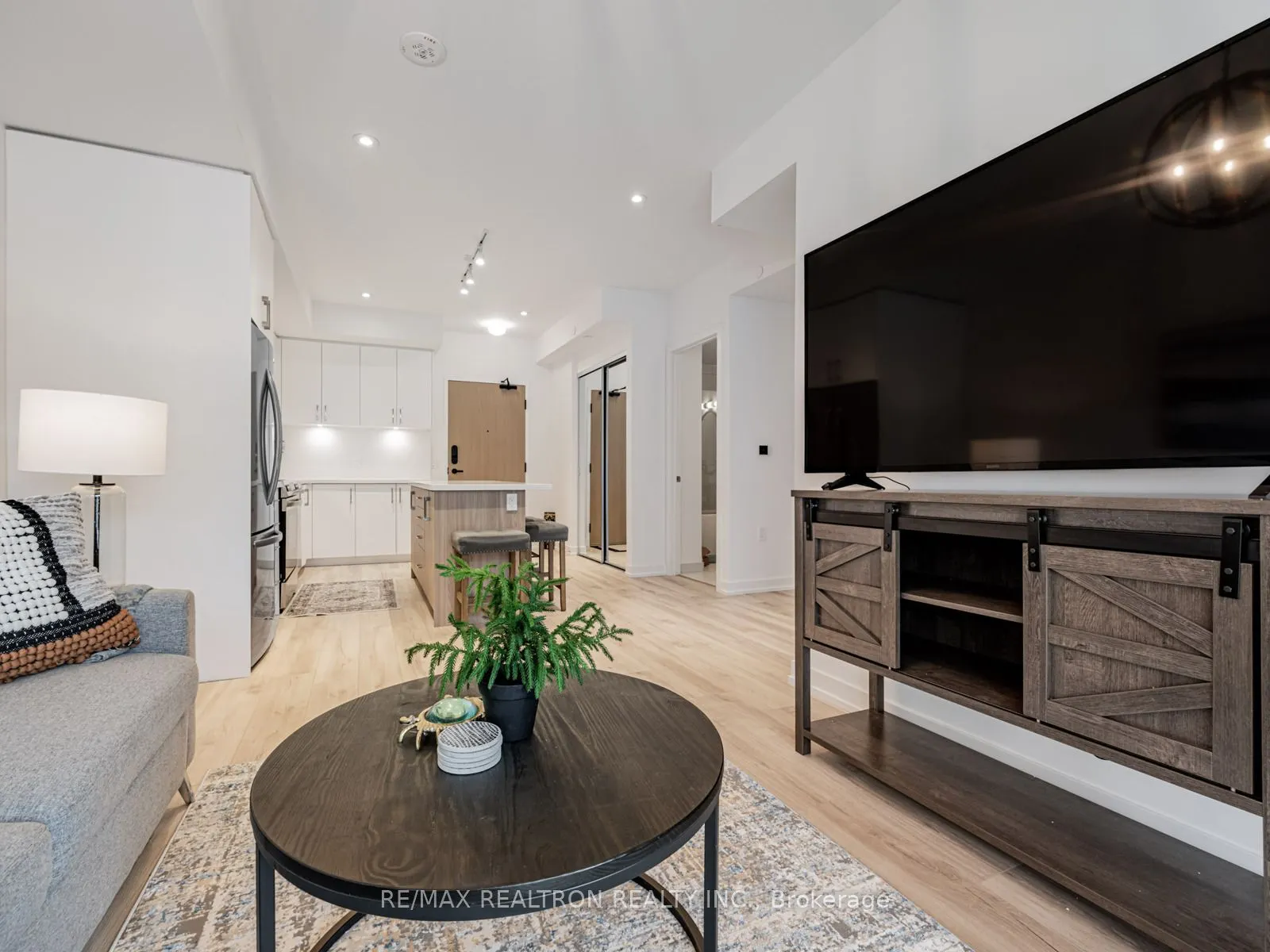 333 Sunseeker Avenue, #134