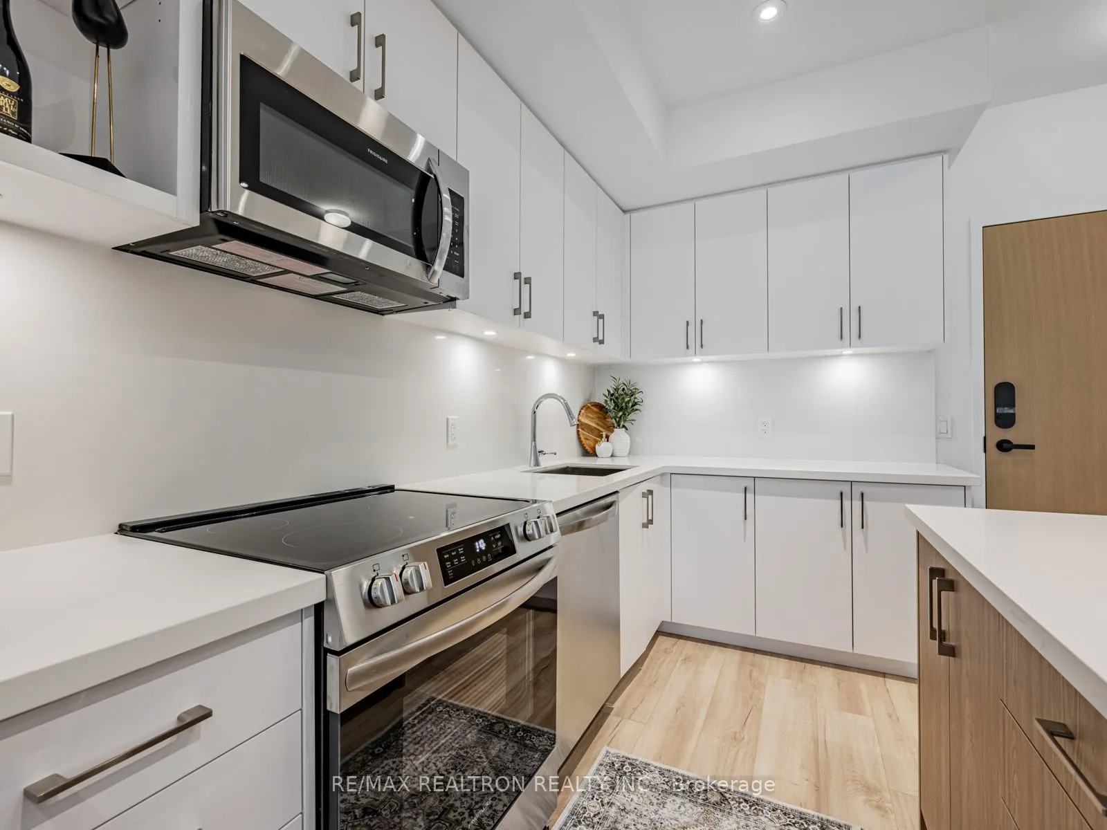 333 Sunseeker Avenue, #134