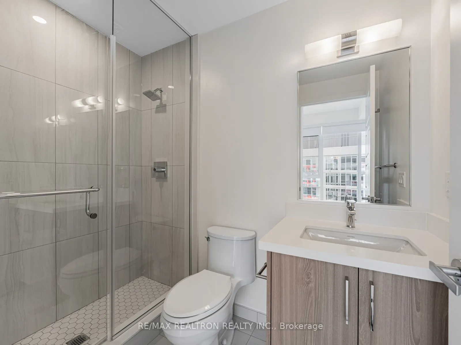 333 Sunseeker Avenue, #627