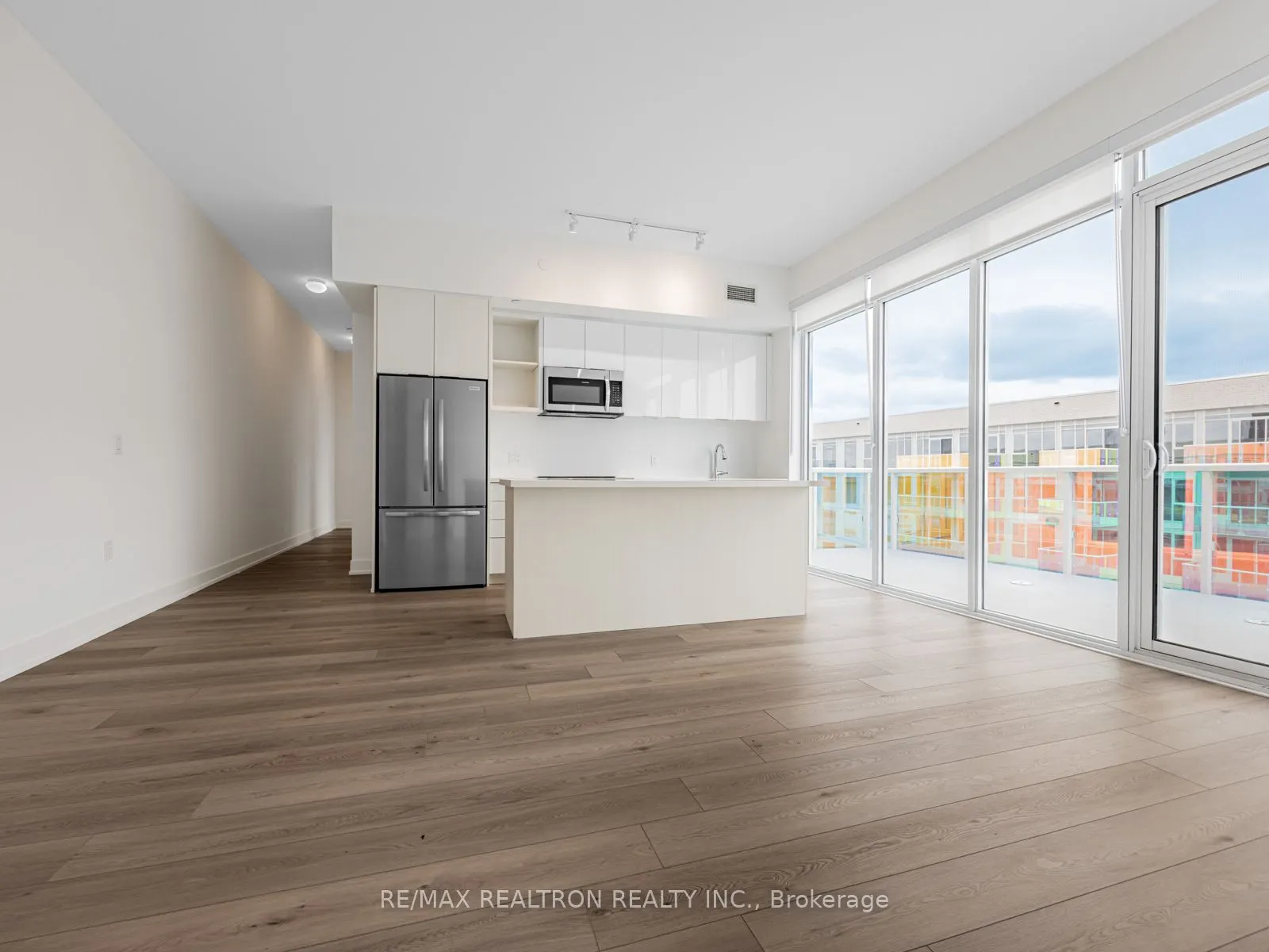 333 Sunseeker Avenue, #627