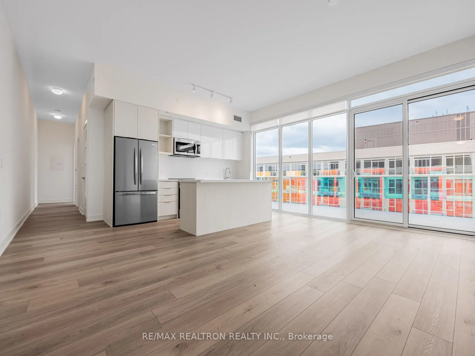 333 Sunseeker Avenue, #627