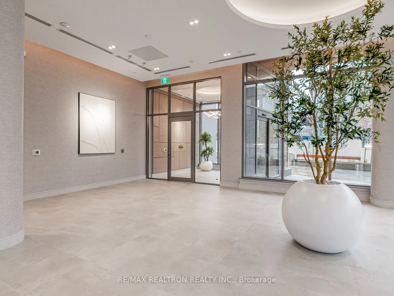 333 Sunseeker Avenue, #627