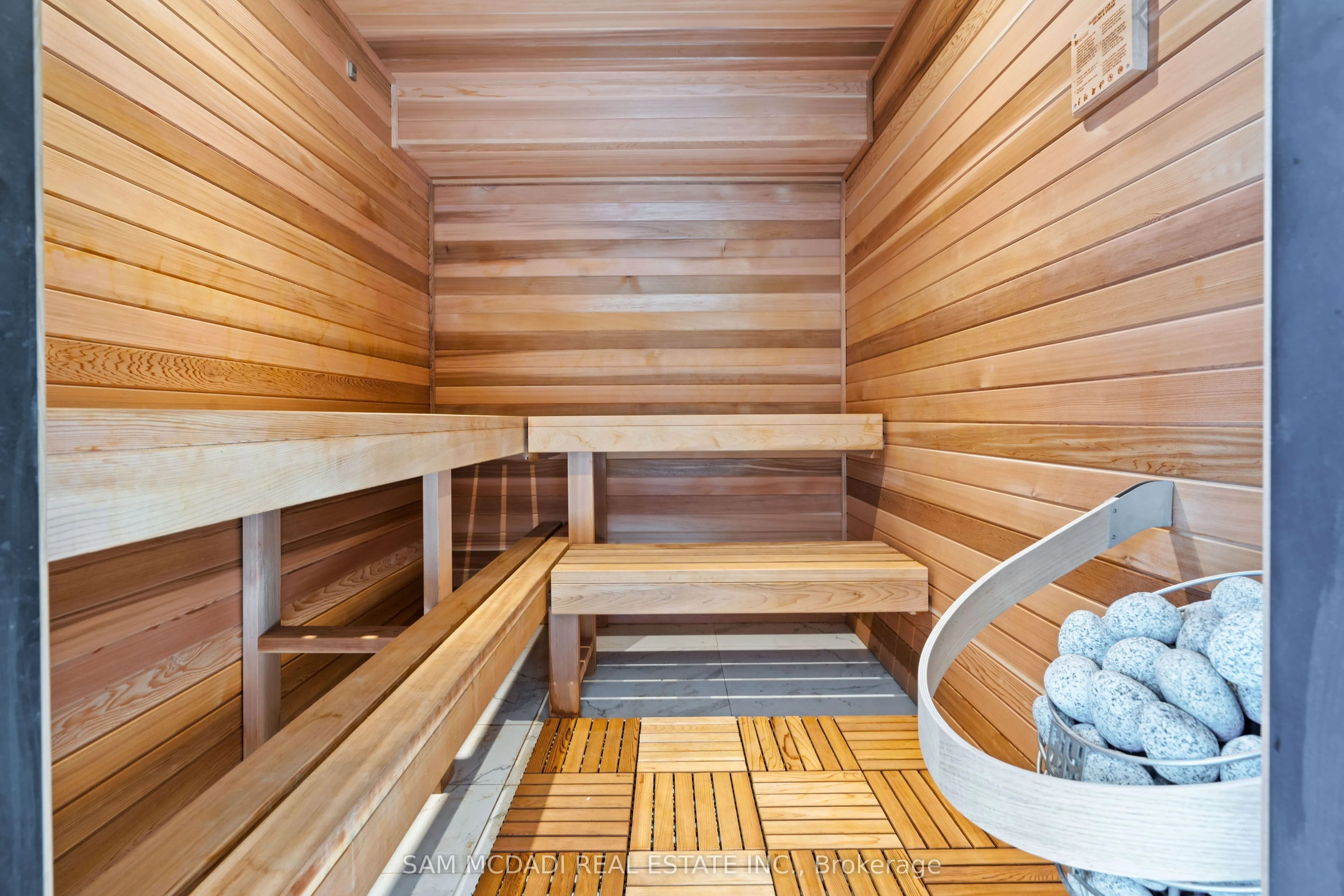 2993 Innisfil Beach Road