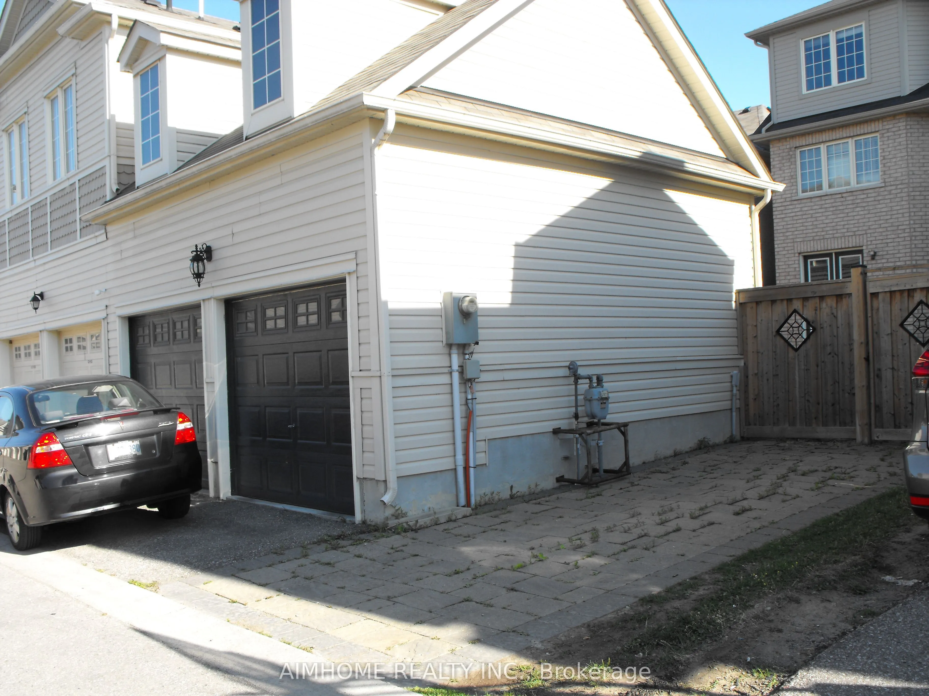 18 Saddlebrook Drive