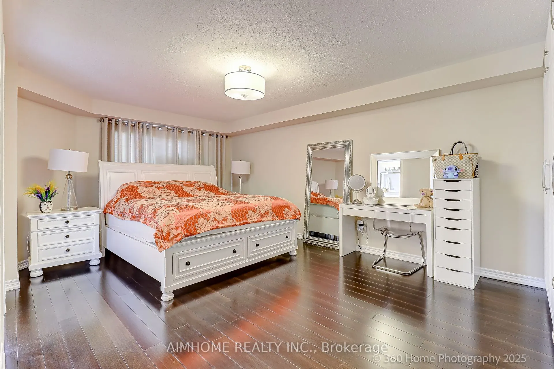 18 Saddlebrook Drive