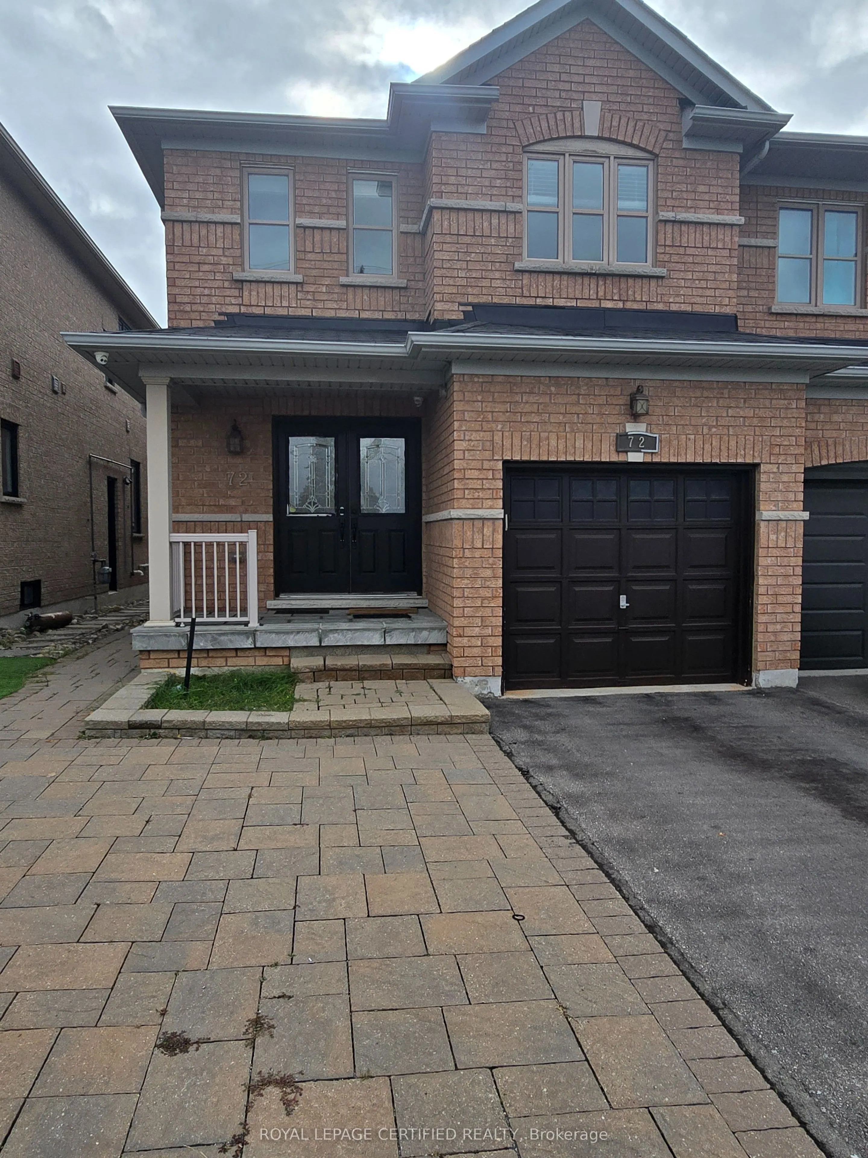 72 Black Maple Crescent, #Main & 2nd Floor