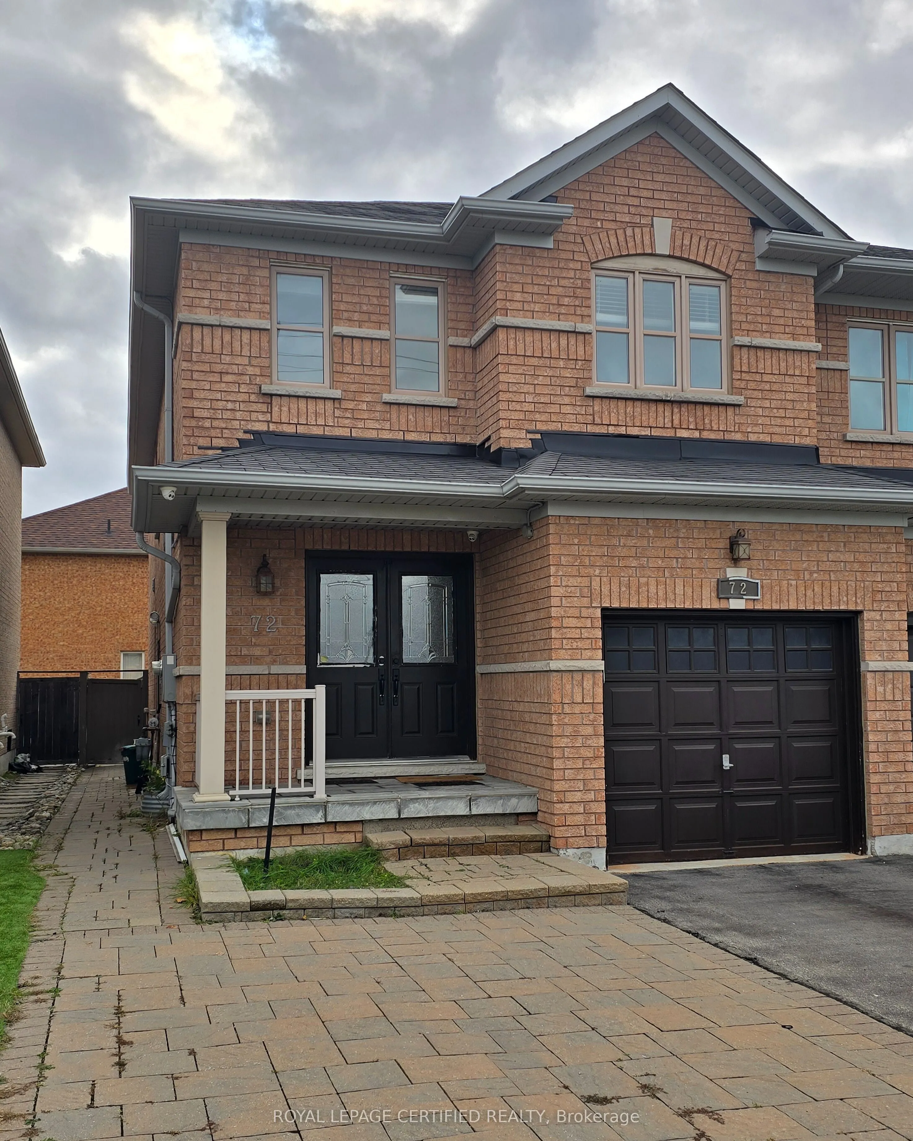 72 Black Maple Crescent, #Main & 2nd Floor