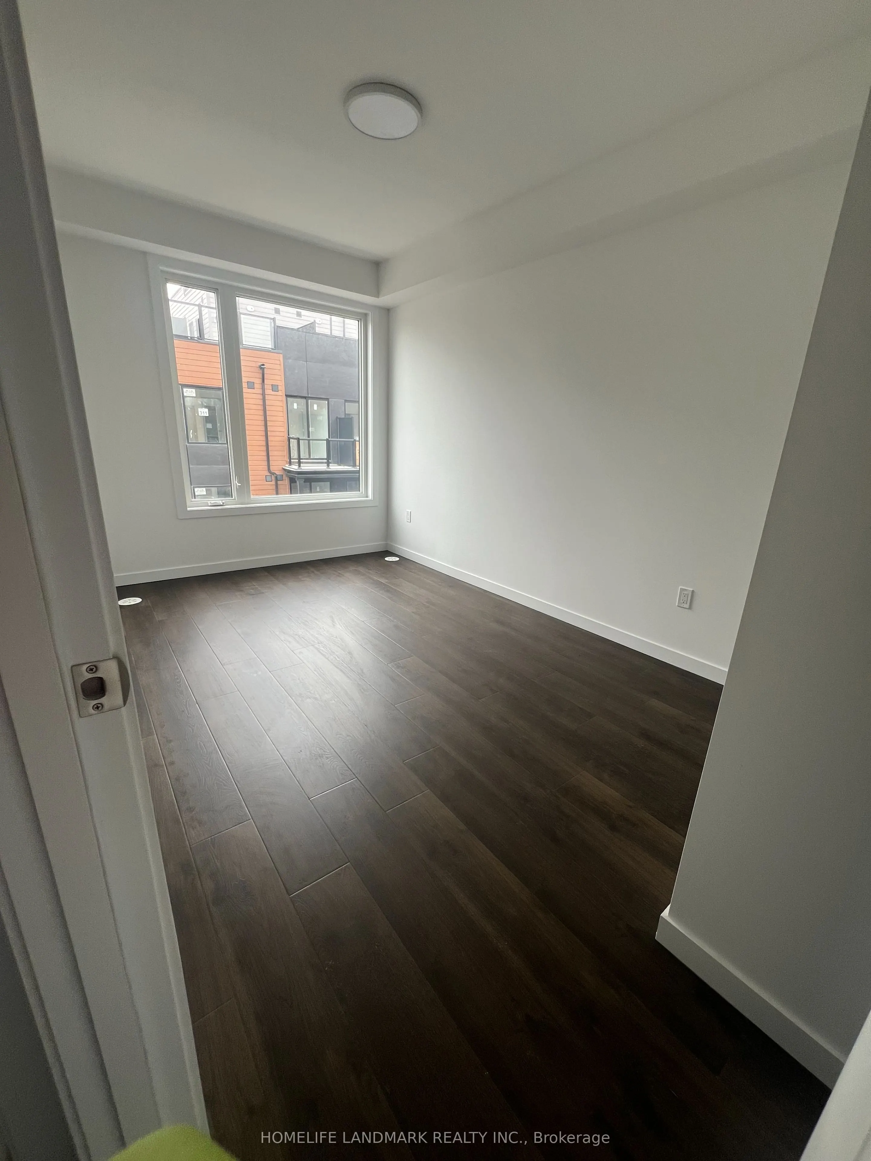 117 Marydale Avenue, #19