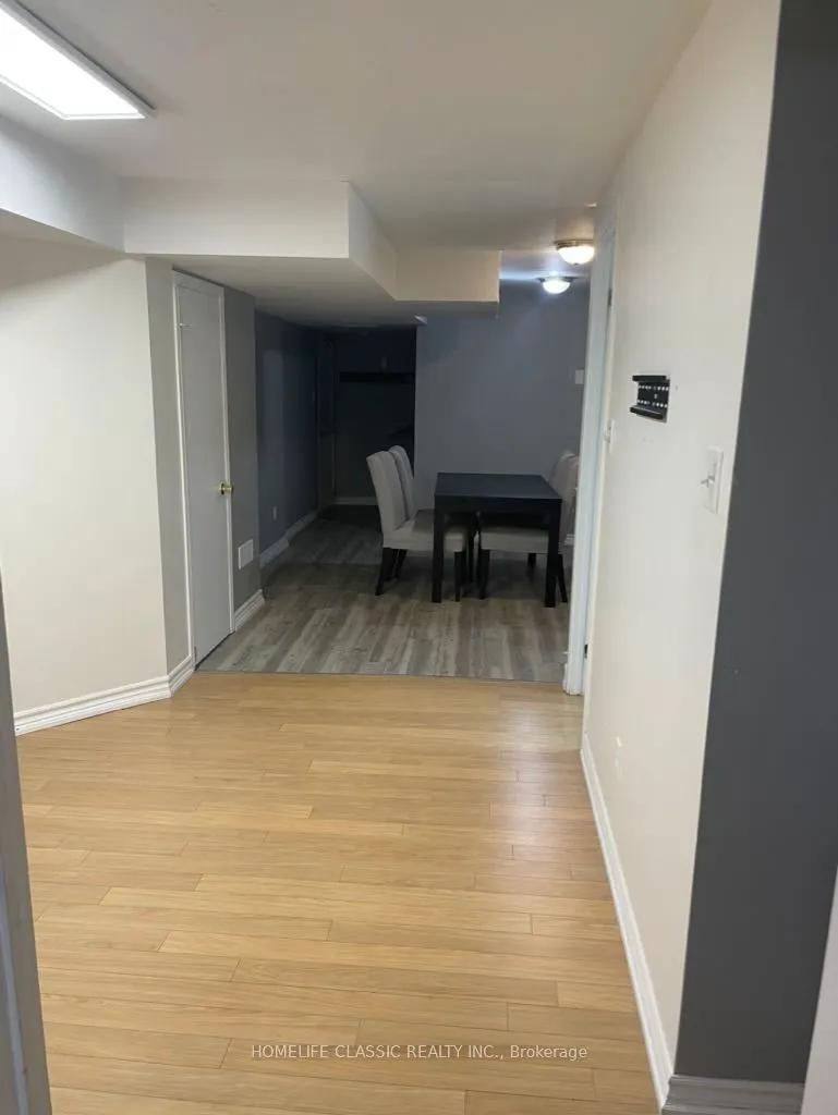 102 Church Street S, #lower