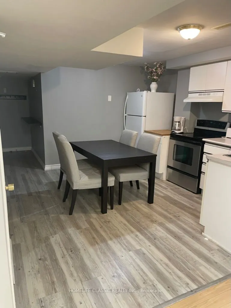 102 Church Street S, #lower