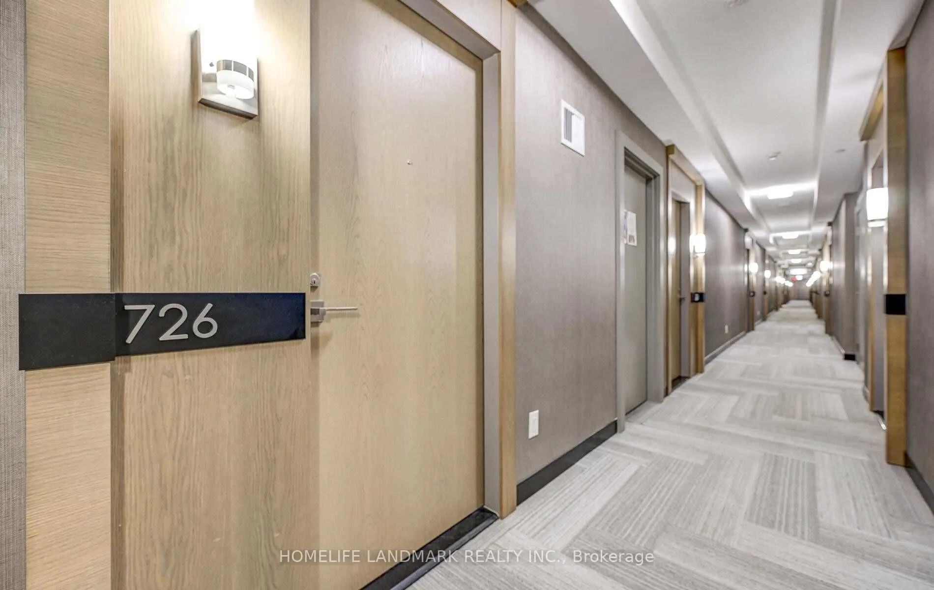 28 Uptown Drive, #726