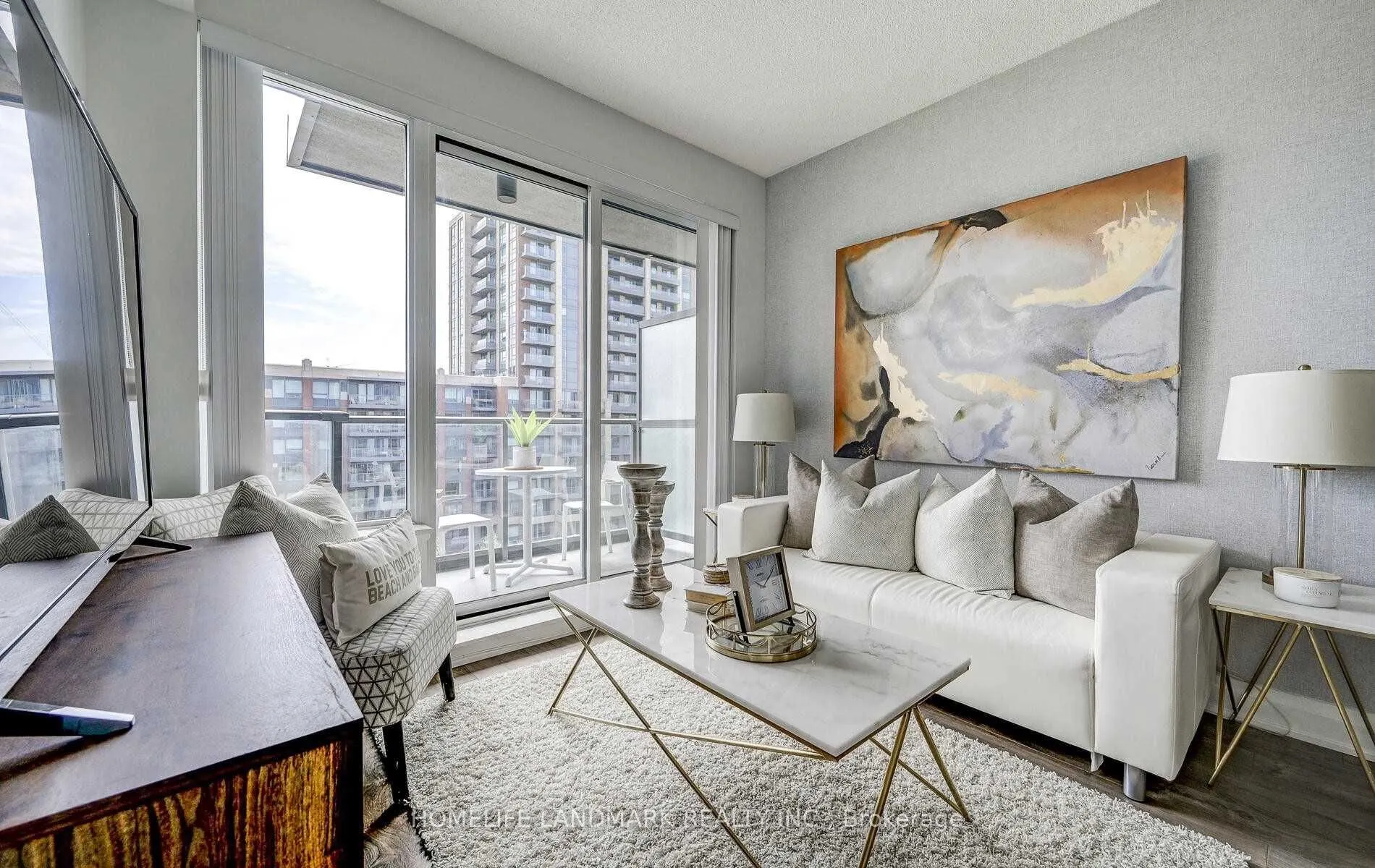 28 Uptown Drive, #726