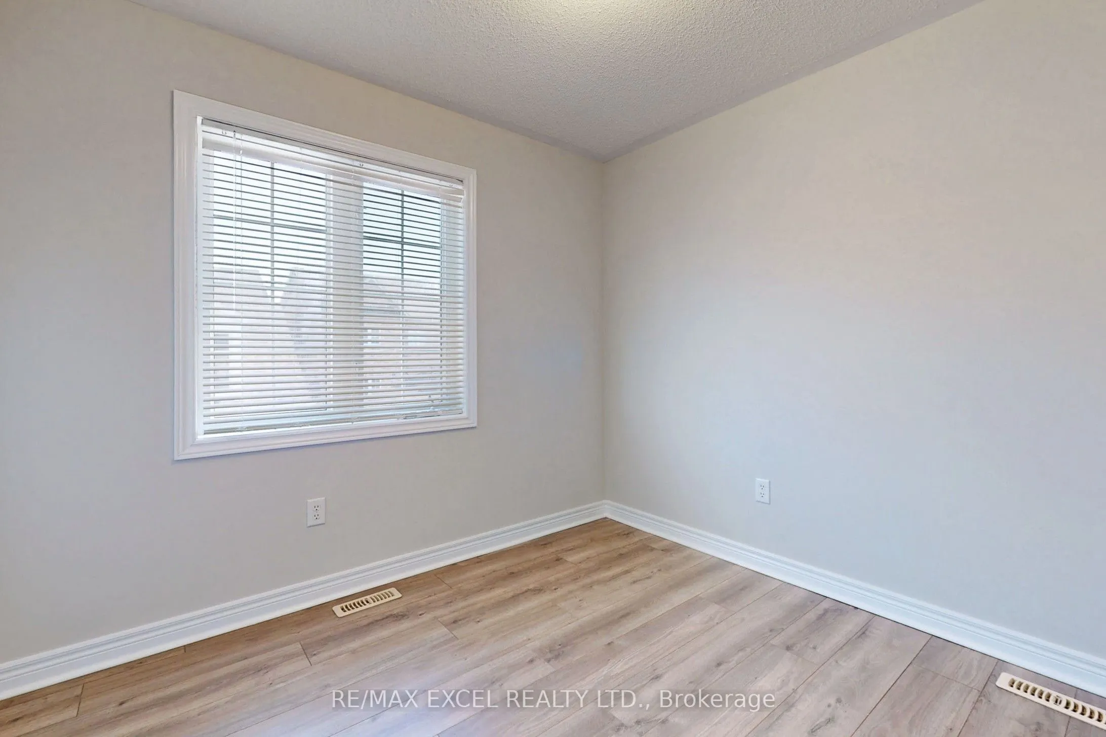 525 Country Glen Road, #Coach