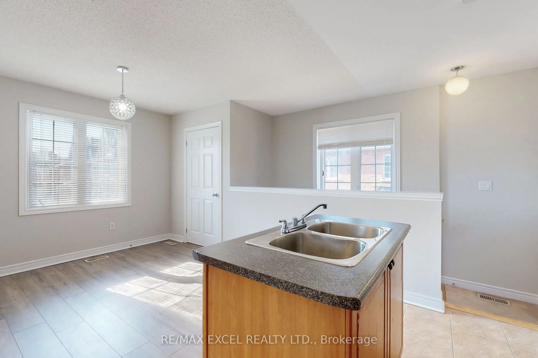 525 Country Glen Road, #Coach