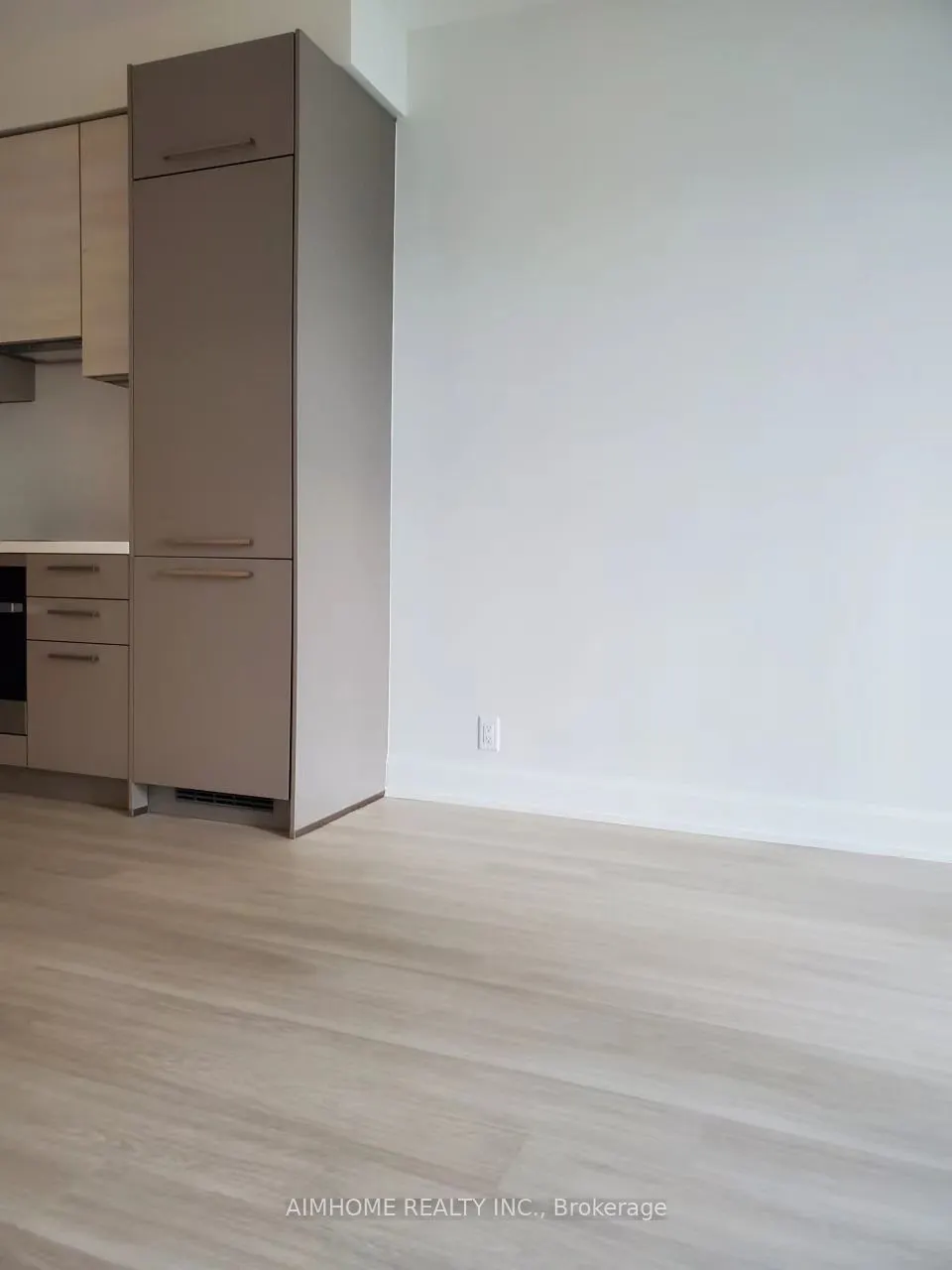 12 Gandhi Lane, #505