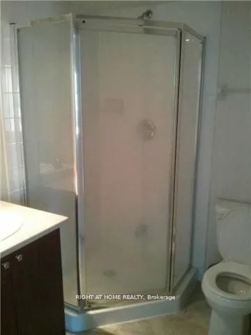 67 Burton Howard Drive N, #18