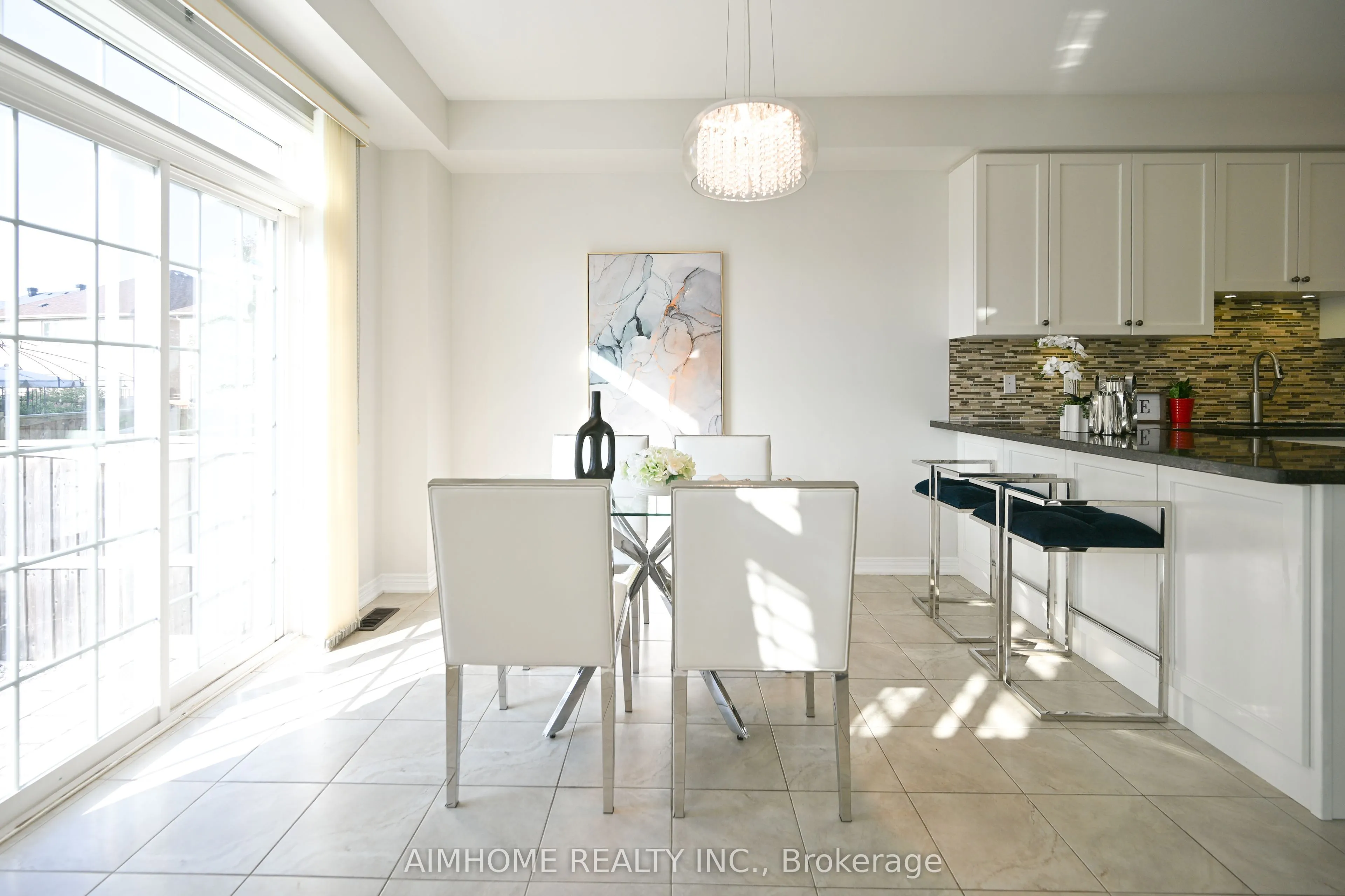 116 Landsdown Crescent