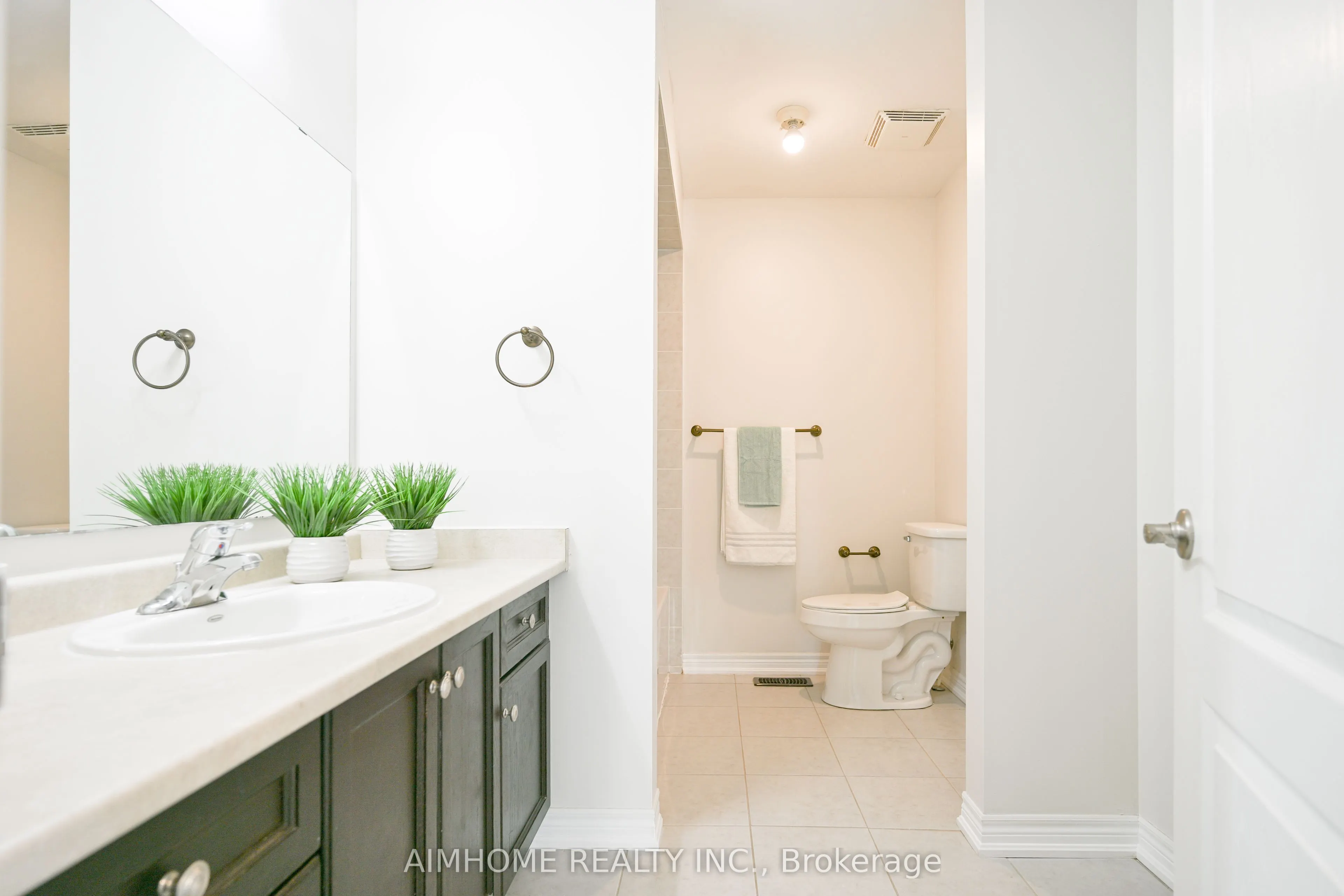 116 Landsdown Crescent